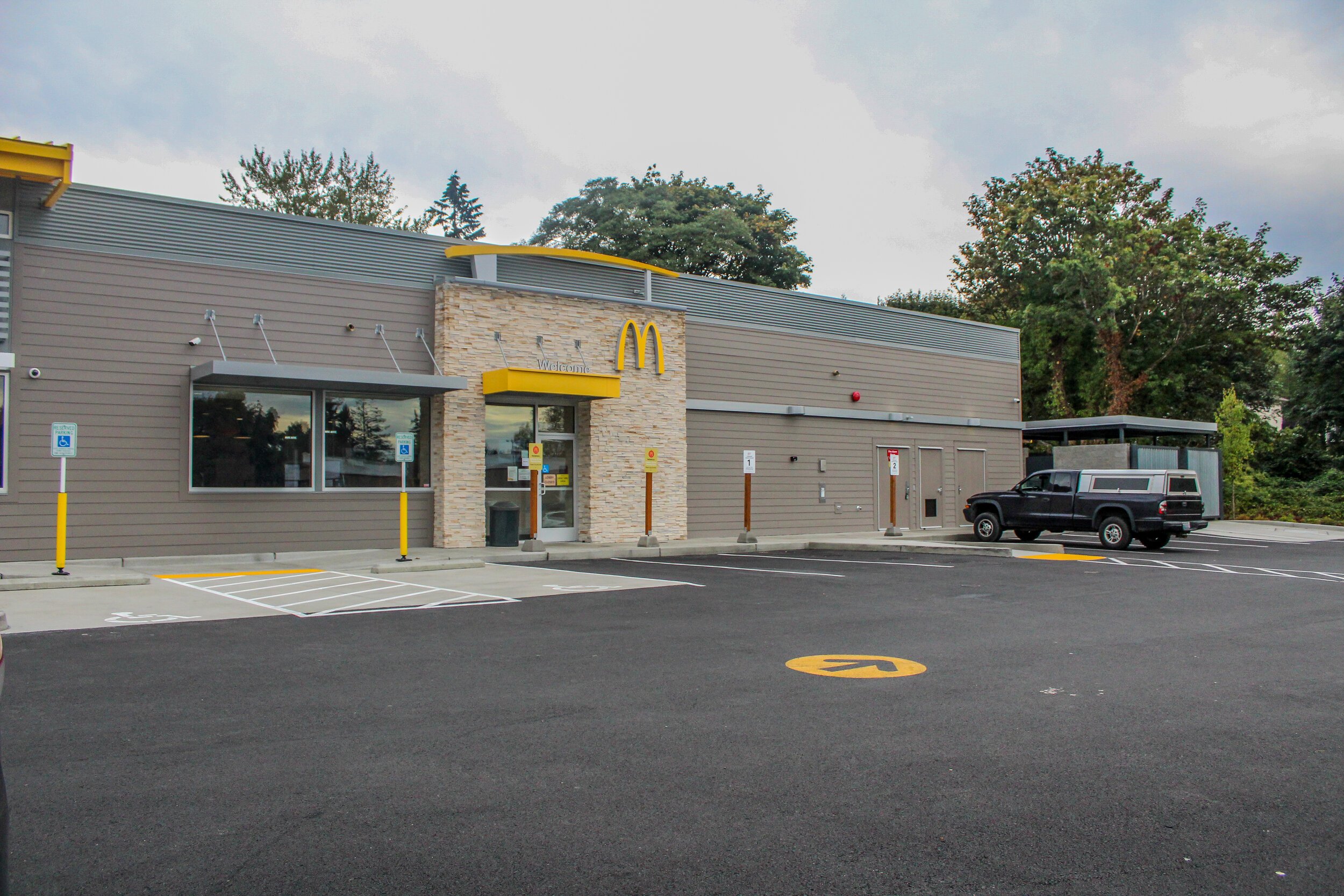 McDonald's Snohomish Stone Masonry.jpeg