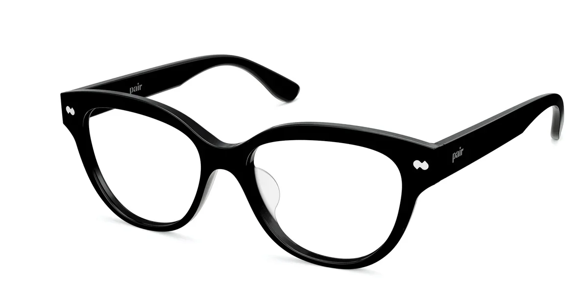 QUINN-BLACK-ANGLE.webp