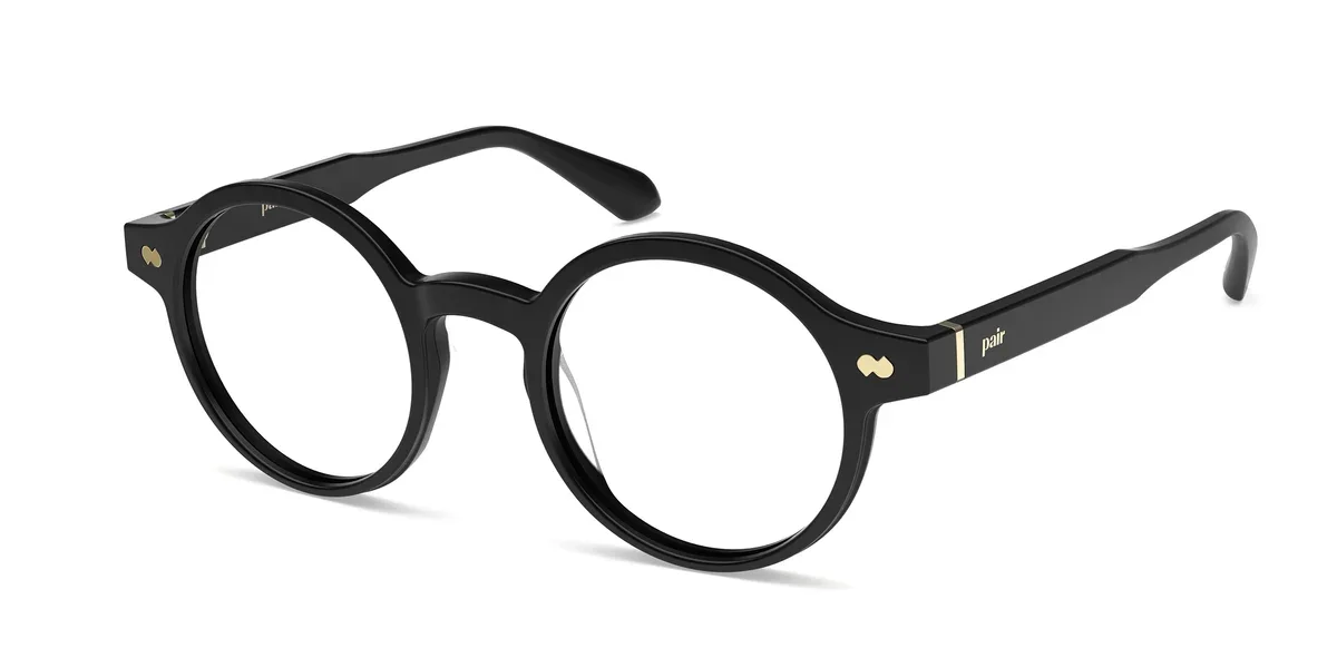 leigh-black-gold-angle.webp