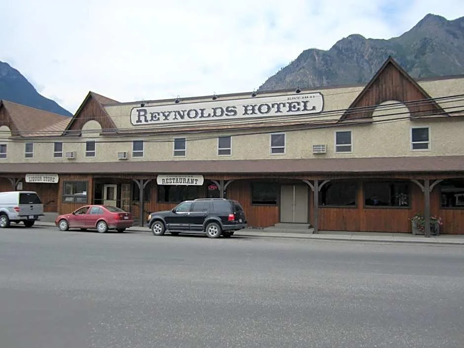 Reynolds Hotel