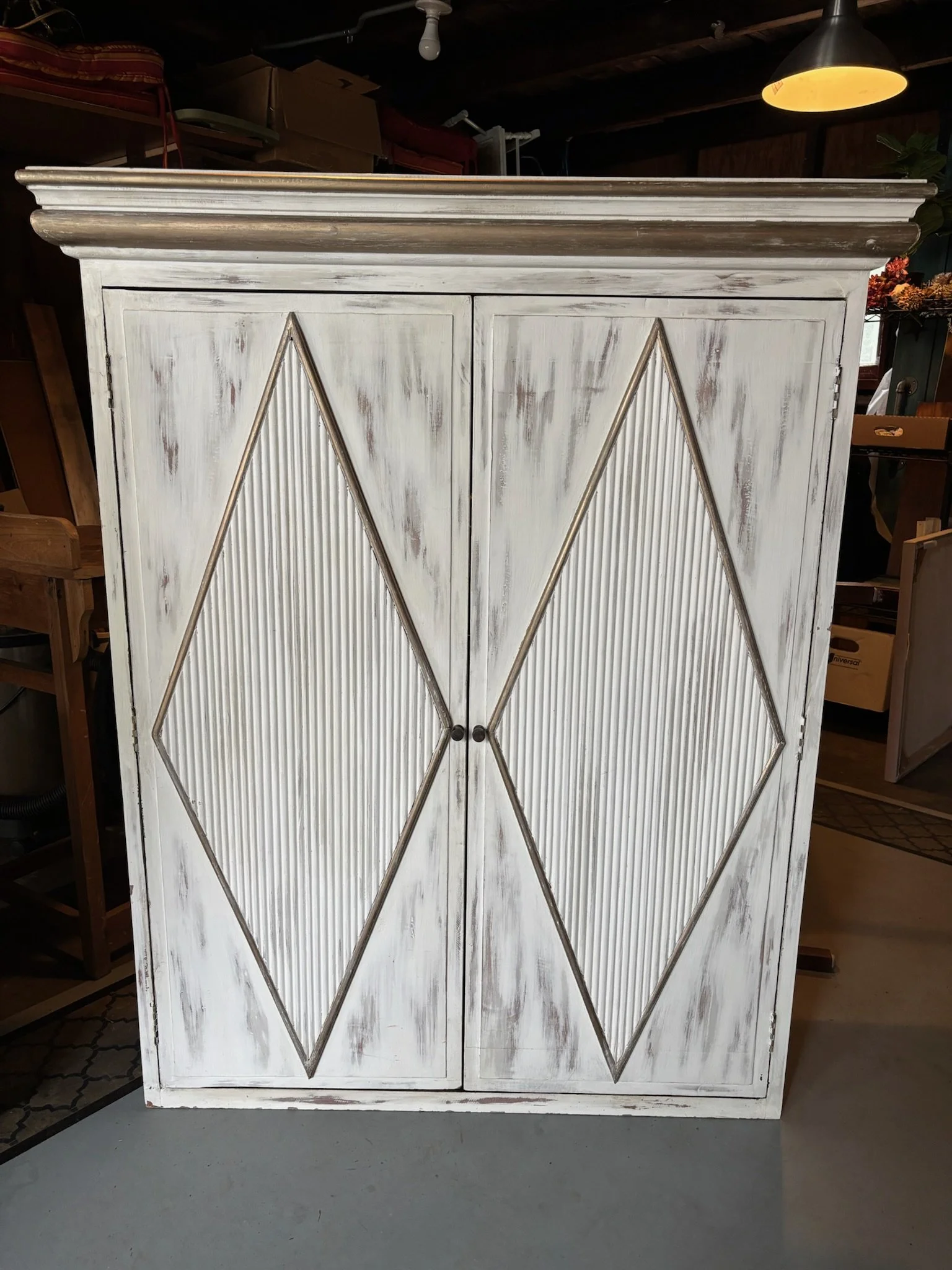  Console 52Hx12Dx42L for TV or Books $45 (ST19)