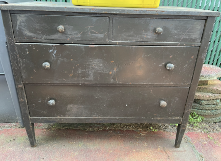 Metal 4 Drawer Antique Dresser 34Hx40Lx19D $75 (ST60)