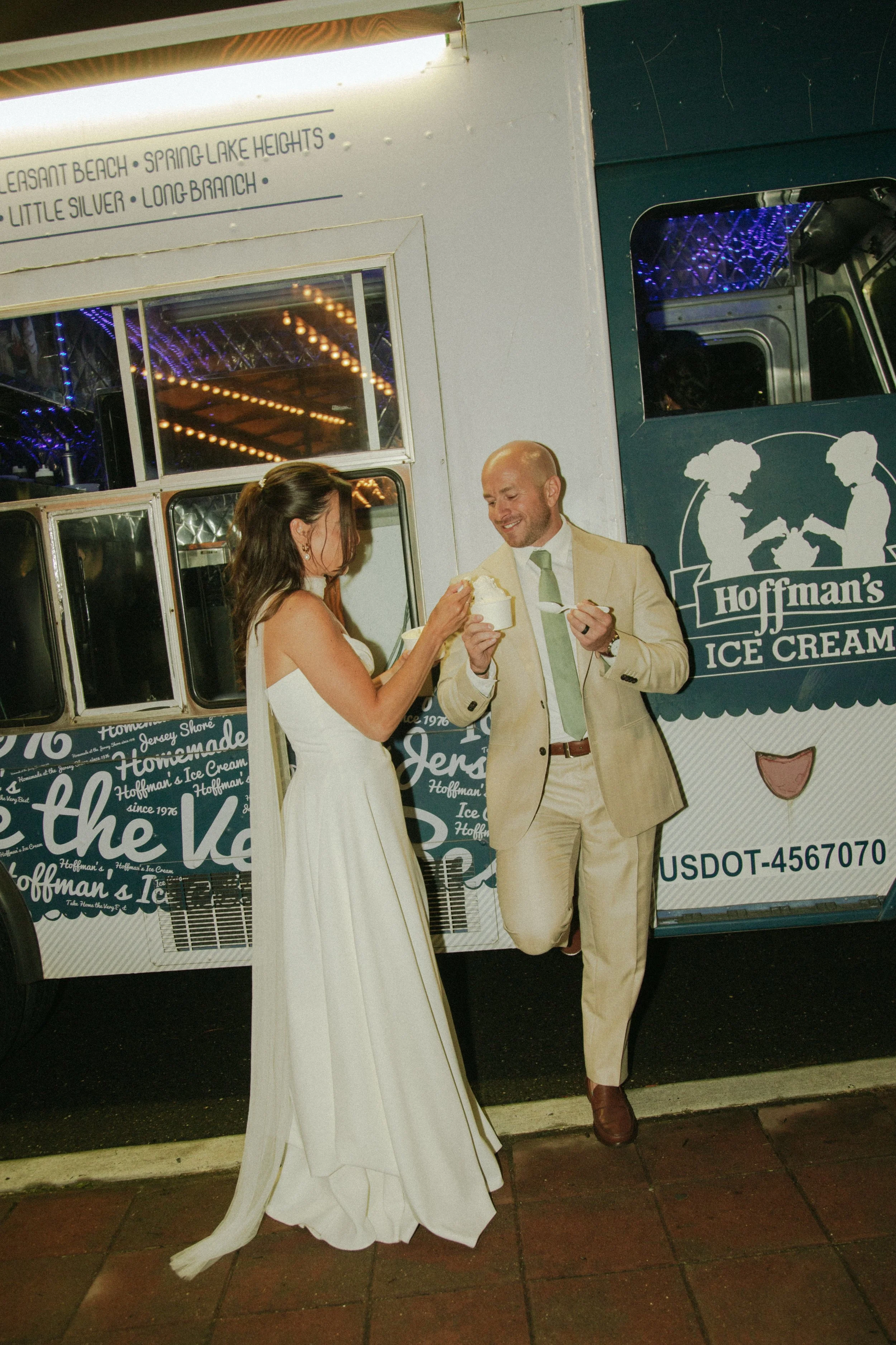 Victoria&Jeff_Reception-132.jpg