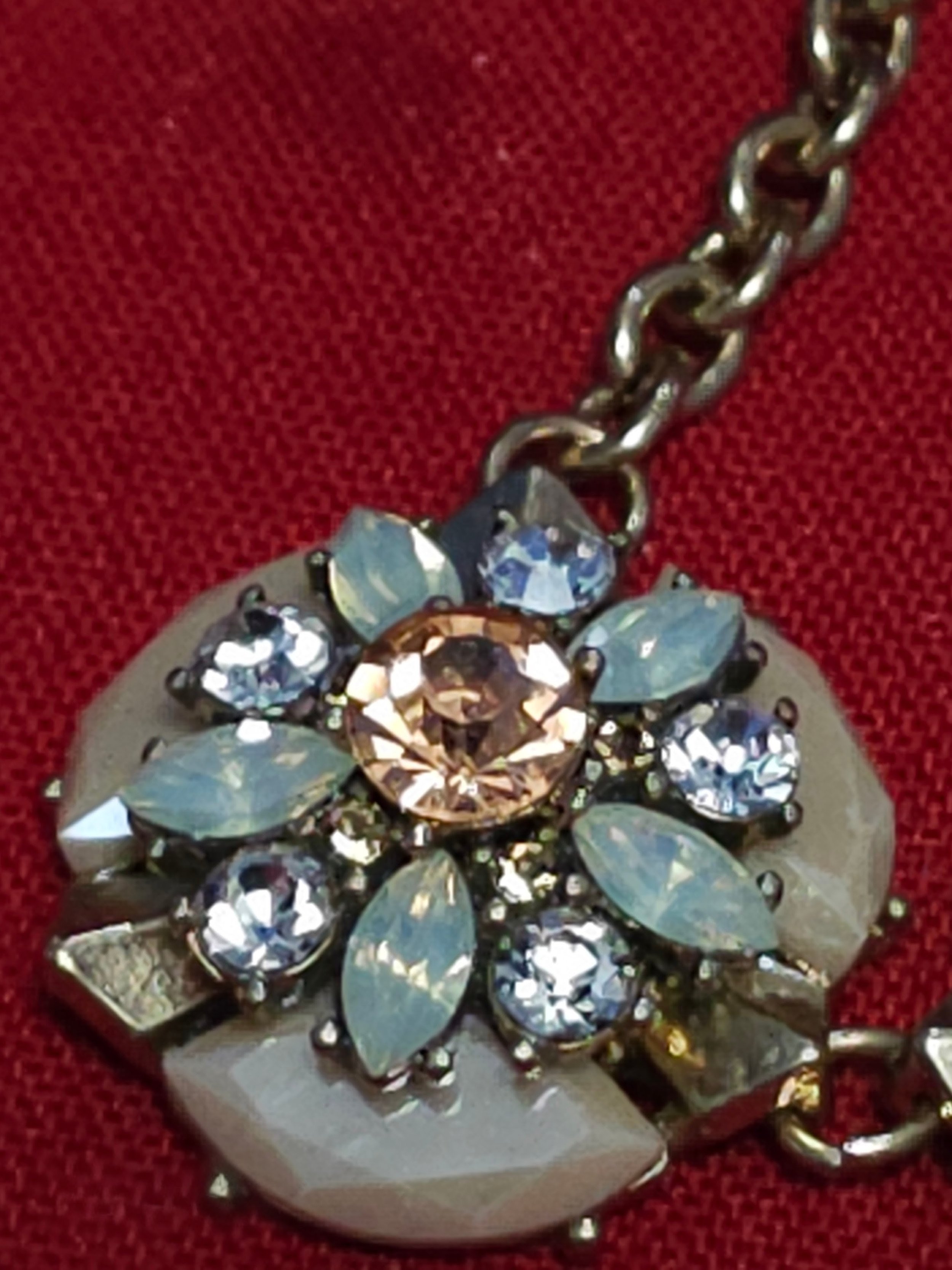Crystal Rhinestone Flower Necklace