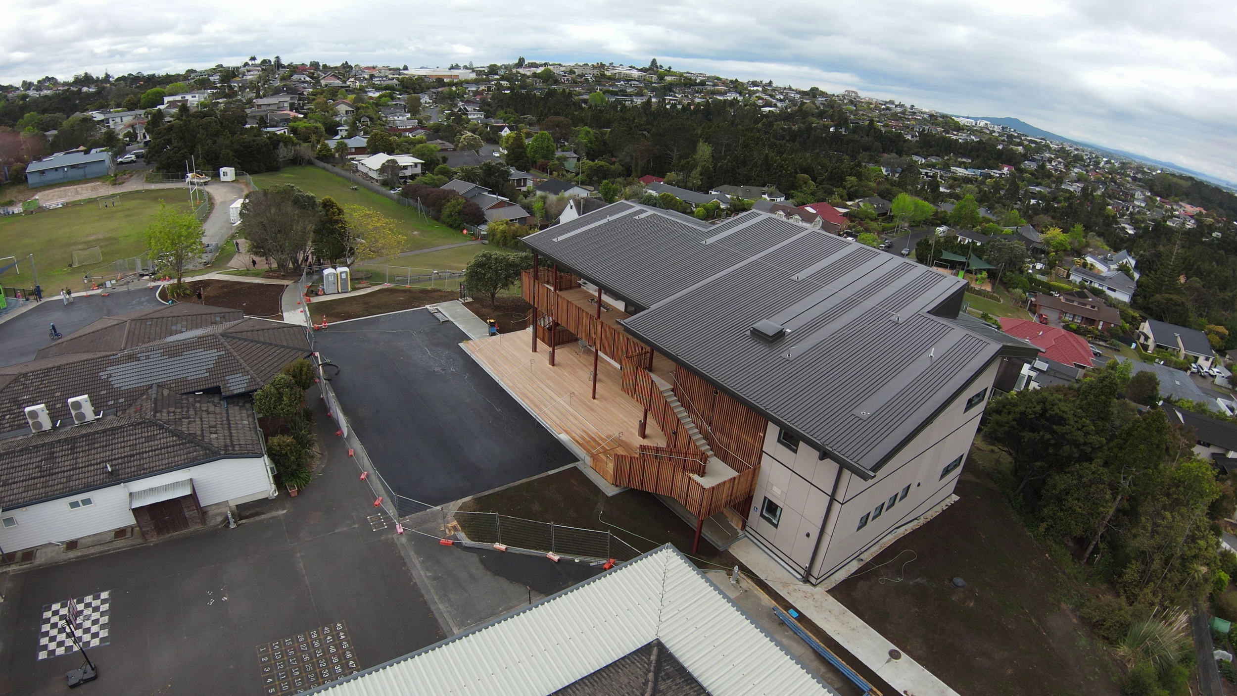 vlcsnap-2024-10-29-16h13m04s672 1.png