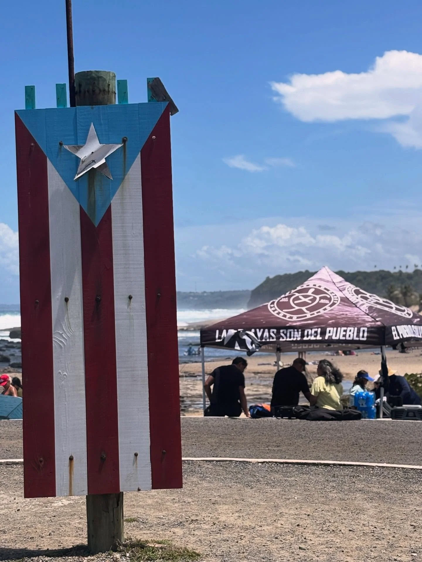 El pueblo salva al pueblo 🖤🇵🇷 #lasplayassondelpueblo