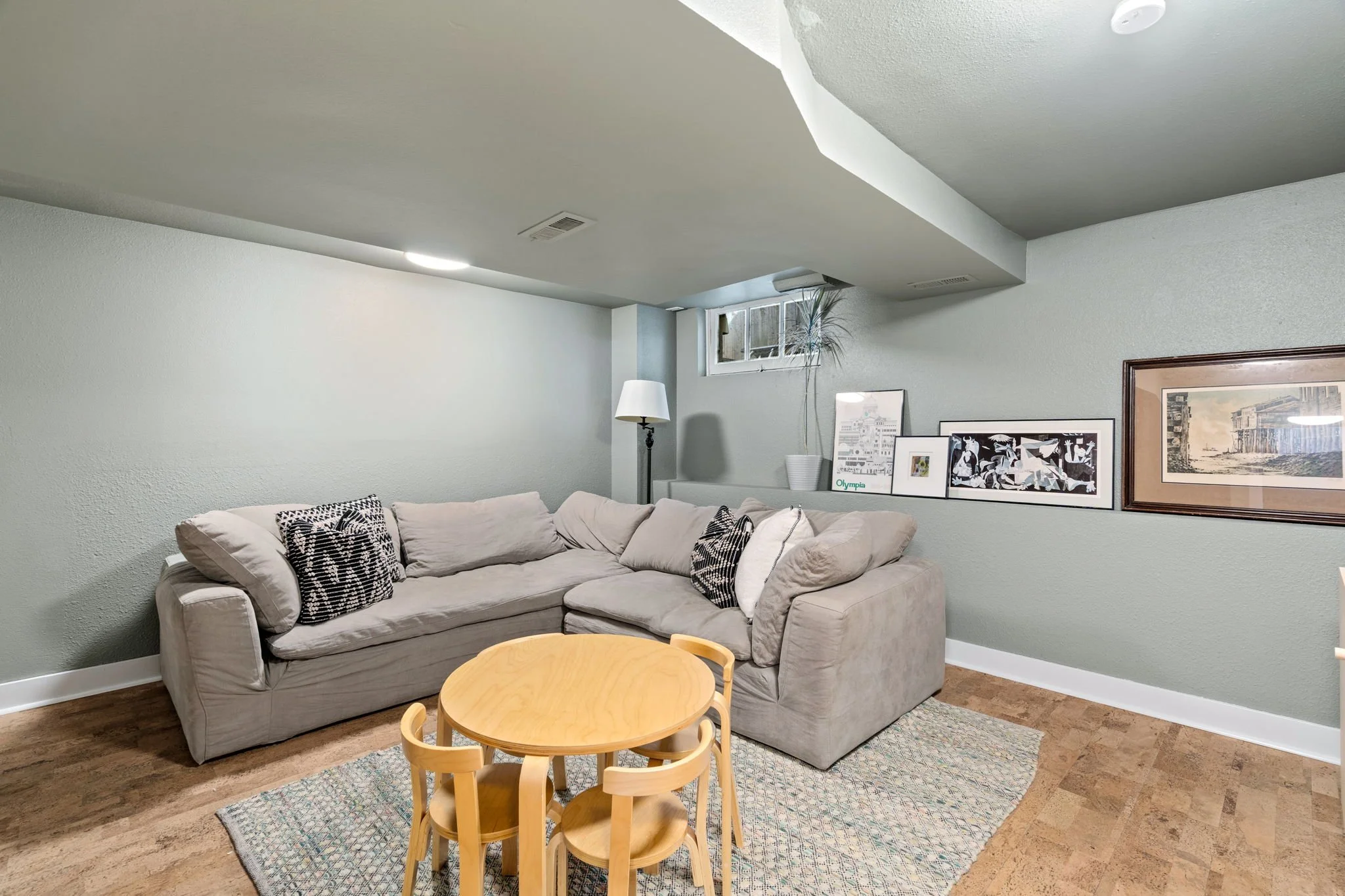 26-web-or-mls-RE-MEDIA Photos-26.jpg