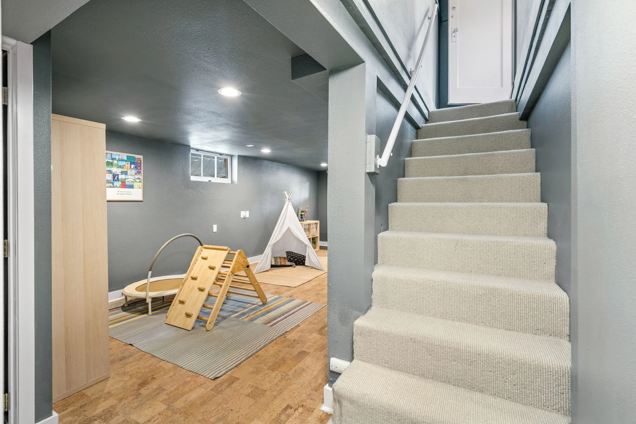 28-web-or-mls-RE-MEDIA Photos-28.jpg