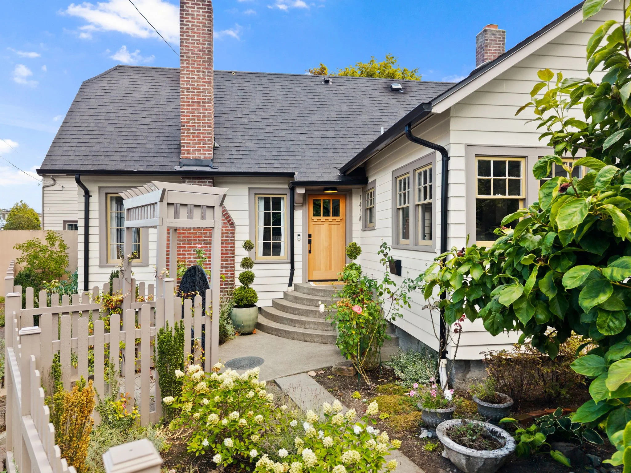 5-web-or-mls-RE-MEDIA Photos-5.jpg