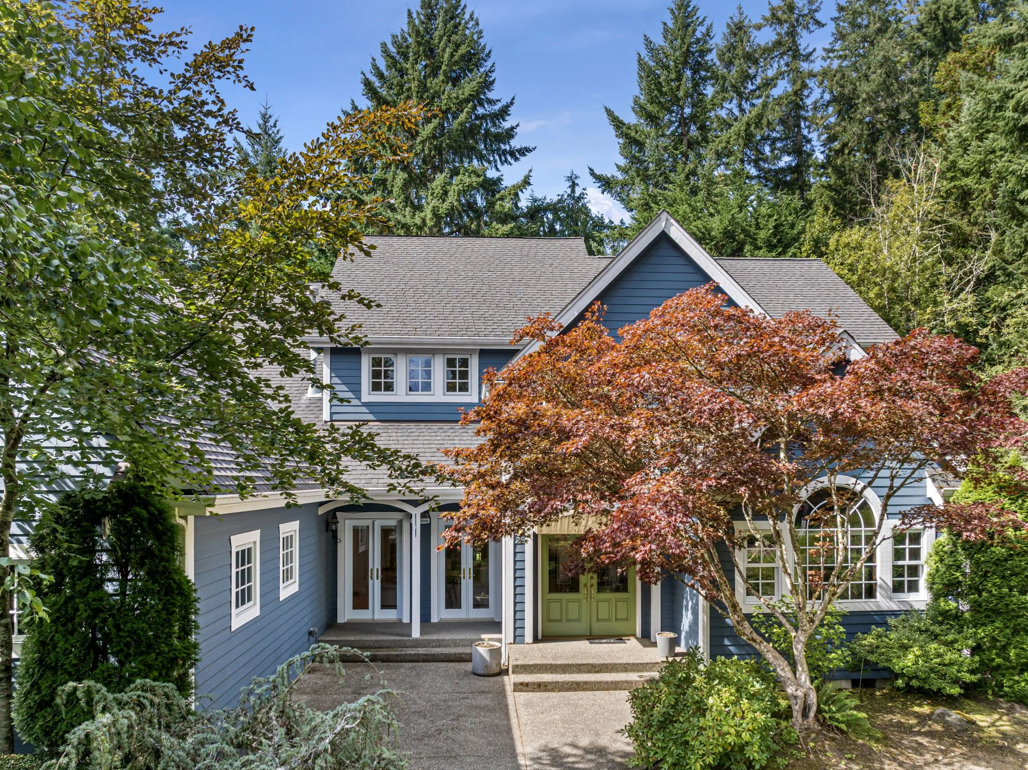 1-web-or-mls-4918-85th-ave.jpg