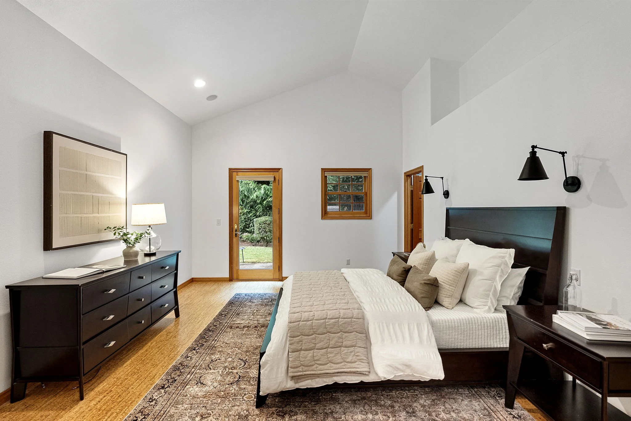 21-web-or-mls-4918-85th-ave.jpg