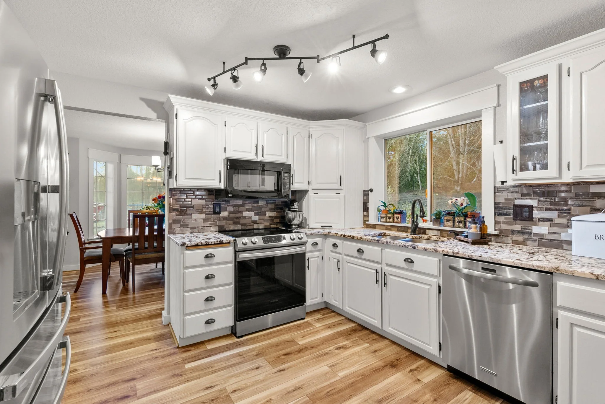 21-web-or-mls-DSC08954.jpg