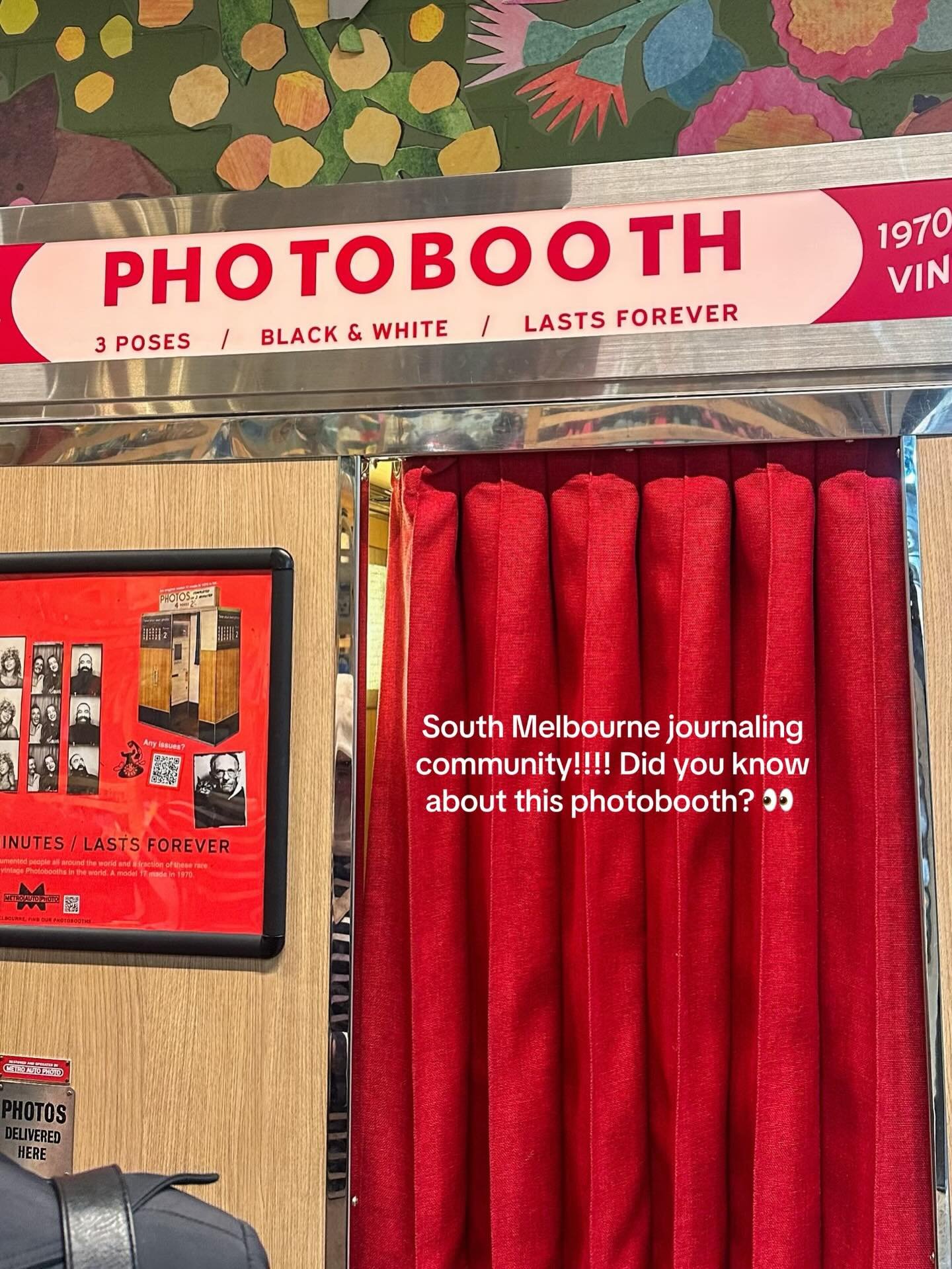 You bet I&rsquo;ll be a weekend regular now 🙂&zwj;↕️

#photobooth #junkjournaling #melbourne #vintagephotobooth #journal