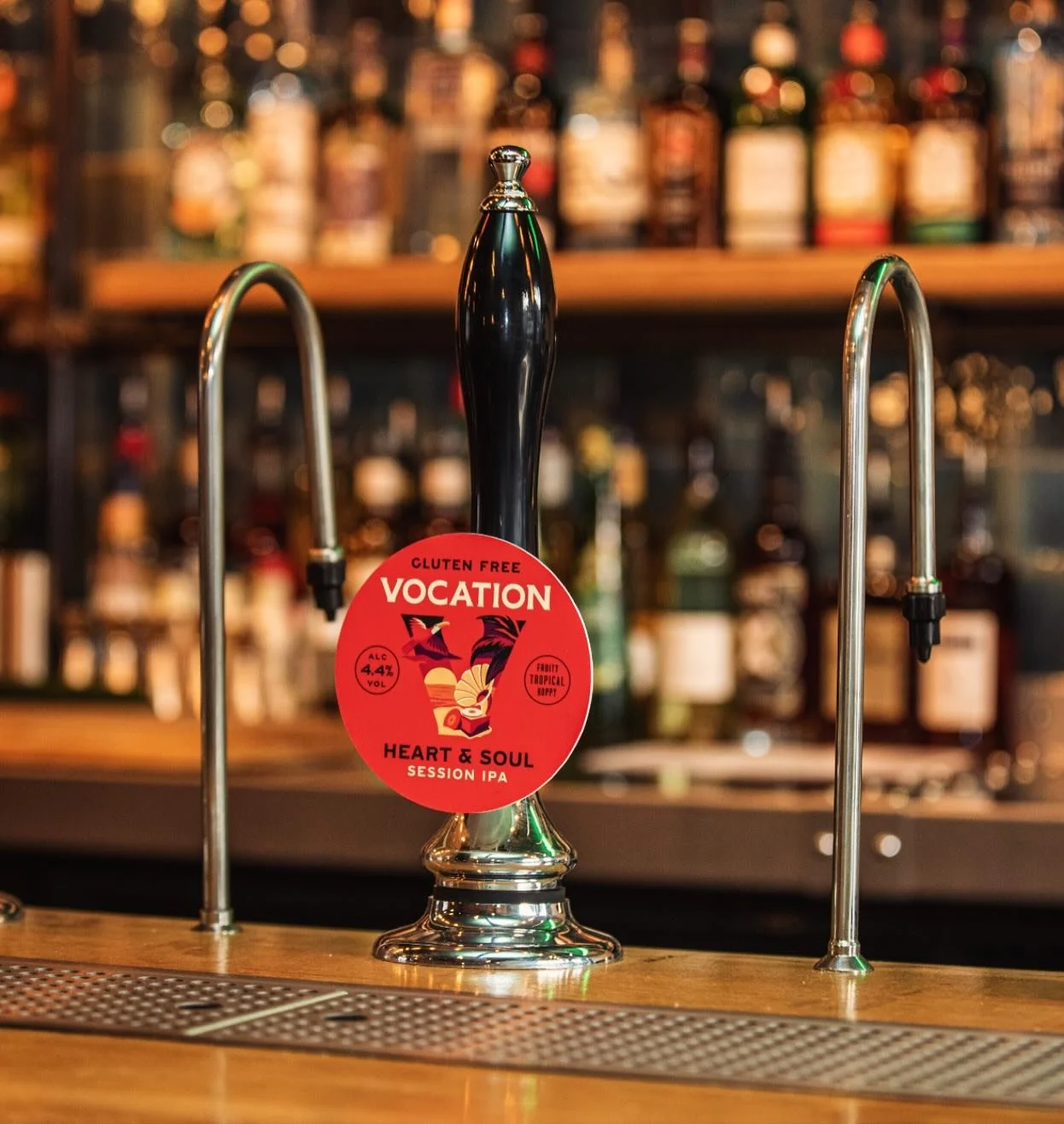 🍻It&rsquo;s Cask Wednesday! 🙌
Fresh on the pumps is Heart &amp; Soul from @vocationbrewery - a gluten-free session IPA packed with tropical fruit flavour 🍍🍊
And the best part? It&rsquo;s just &pound;3 a pint all day! 👏

See you at the bar 😉
