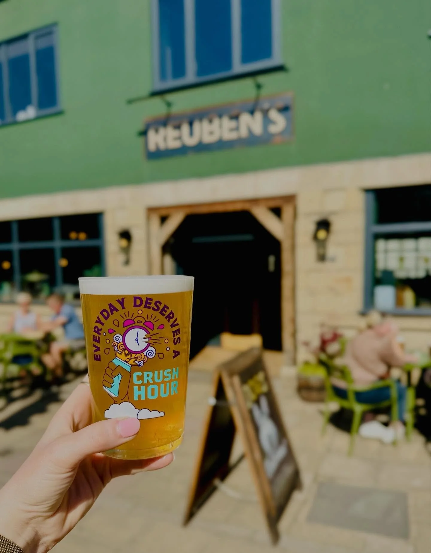 Doctor&rsquo;s orders: one Crush Hour after work&hellip; daily 🍺

We don&rsquo;t make the rules 👀🍺