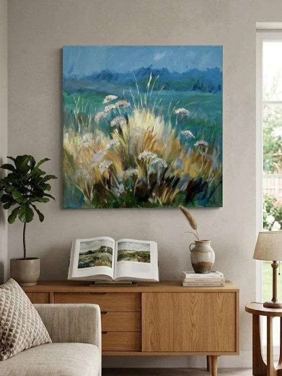 Jedes Mal, wenn dein Blick auf ihnen ruht, ziehen sie dich aus dem Chaos zurück in deine eigene Kraft. Sie sind mein visuelles Versprechen an dich: Du bleibst stabil und aufrecht egal, wie sehr das Außen an dir zerrt.