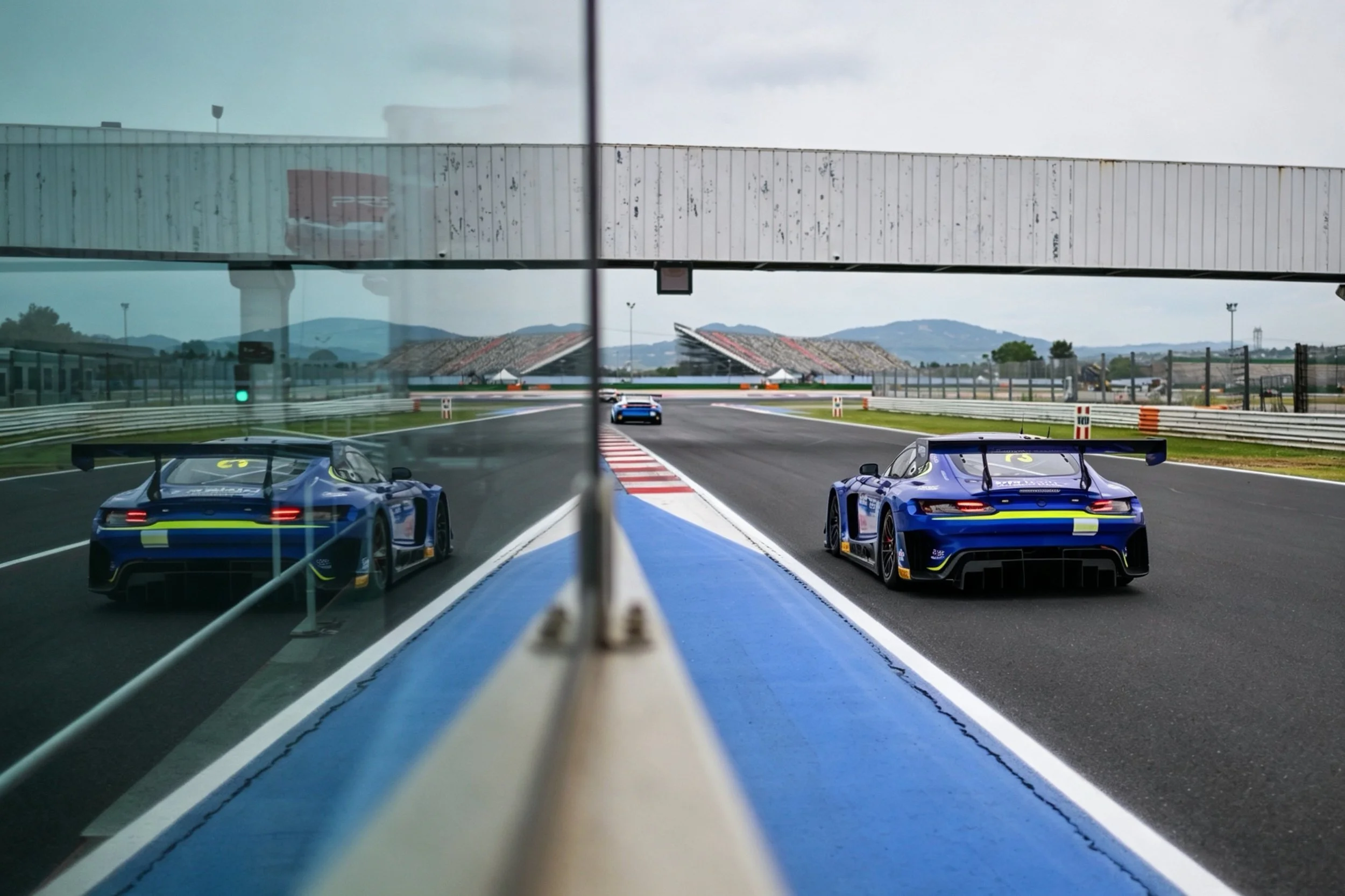 Saturday wrapped up here at @misanoworldcircuit
Finished my first qualifying in GT3. We had promising pace but a few unlucky problems held us back. We ended our Q3 session in P9 Pro-Am. Happy with the progress made so far, it’s going to be an excitin