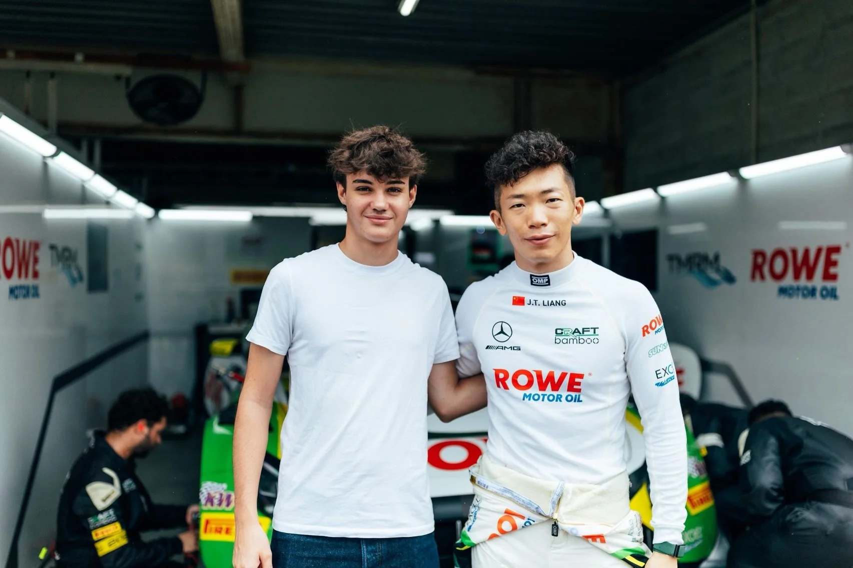 No driving for me this week 🥲 But super happy to visit @alex_jtliang for GT World Challenge Asia in @okayama_international_circuit 🇯🇵

Now we head back to Italy for Italian GT endurance at @autodromoimola let&rsquo;s goo 🍕