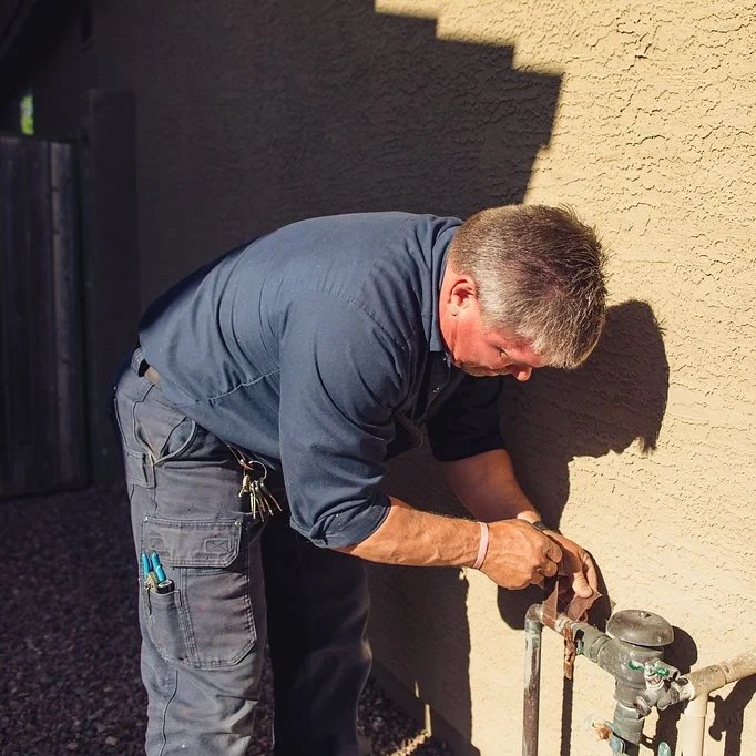 Top 7 Ways to Discover if Your Home Has a Broken Sewer Pipe