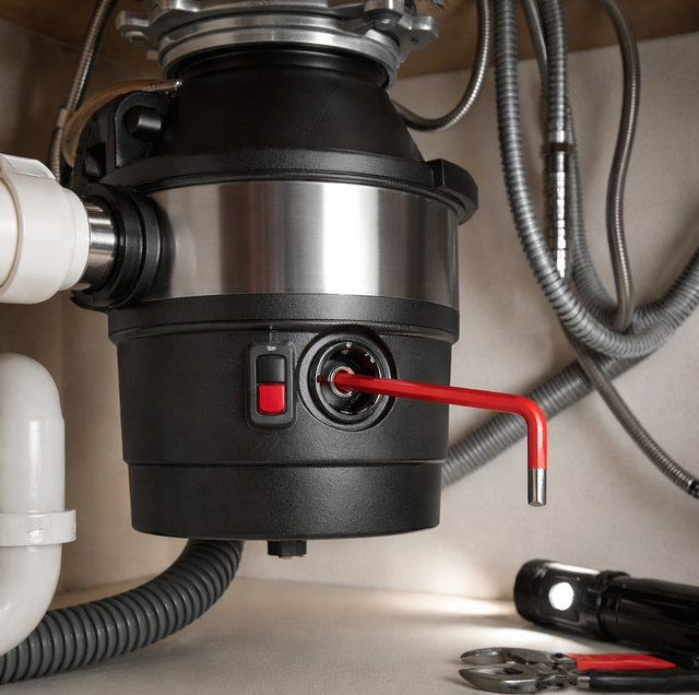 Garbage Disposal Hums but Won’t Spin? Fix It Safely