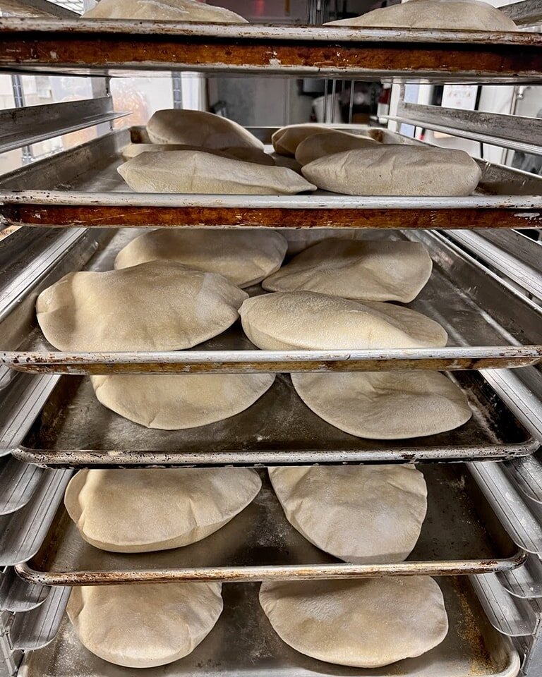 Tortilla (and pita and English muffins and bolo and Roanoke market) Tuesday!!!!

Come on by and say howdy 🤠

 #blacksburgbagels #localbakery #tortillas #Tortillas #blacksburg
