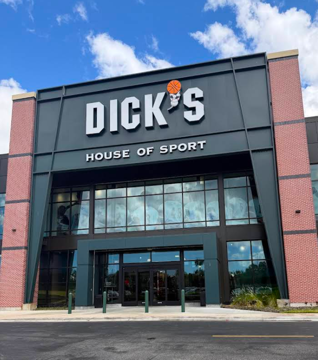 2025-11-19 08_30_57-DICK'S House of Sport - Google Maps.png