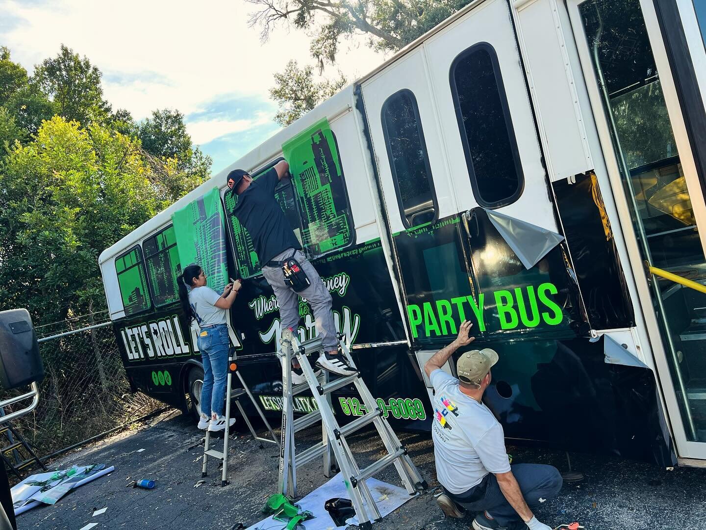 Peek-a-boo! 🚌✨ A sneak peek at the new wrap taking shape on our party bus! Every color, every line brings us closer to the big reveal. Can&rsquo;t wait to hit the streets of Austin with our fresh, funky look! Stay tuned&hellip; 

#LetsRollATX #BusWr