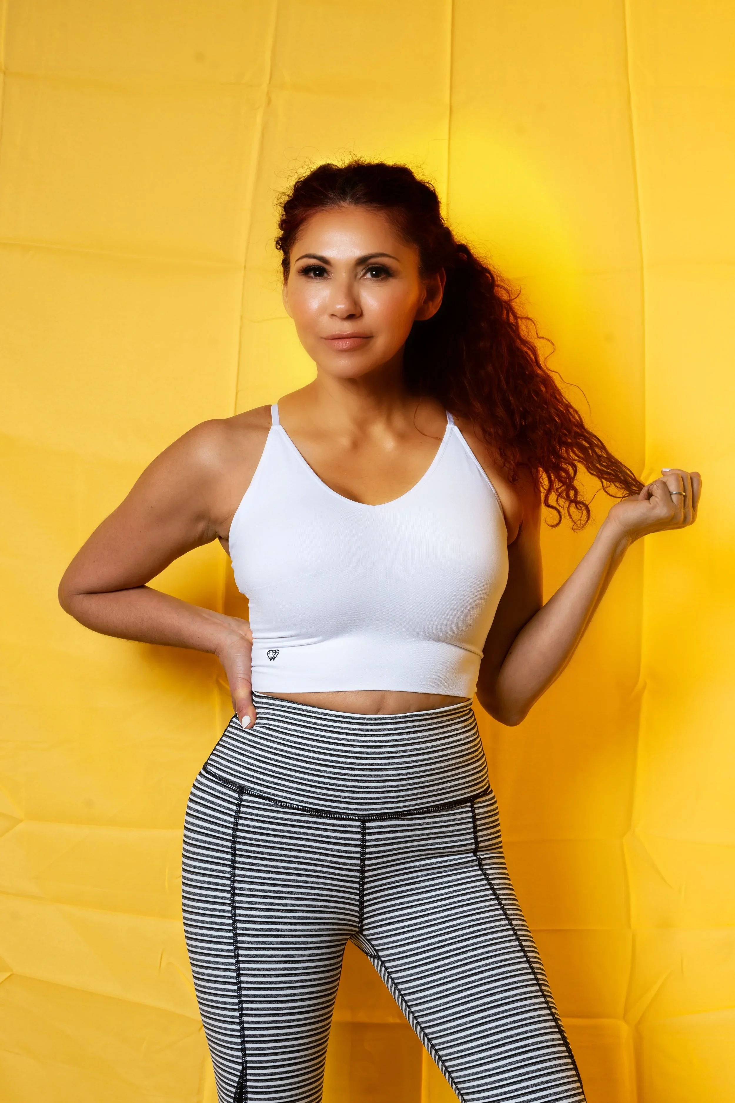 Seamless Crop-White_image-01.webp