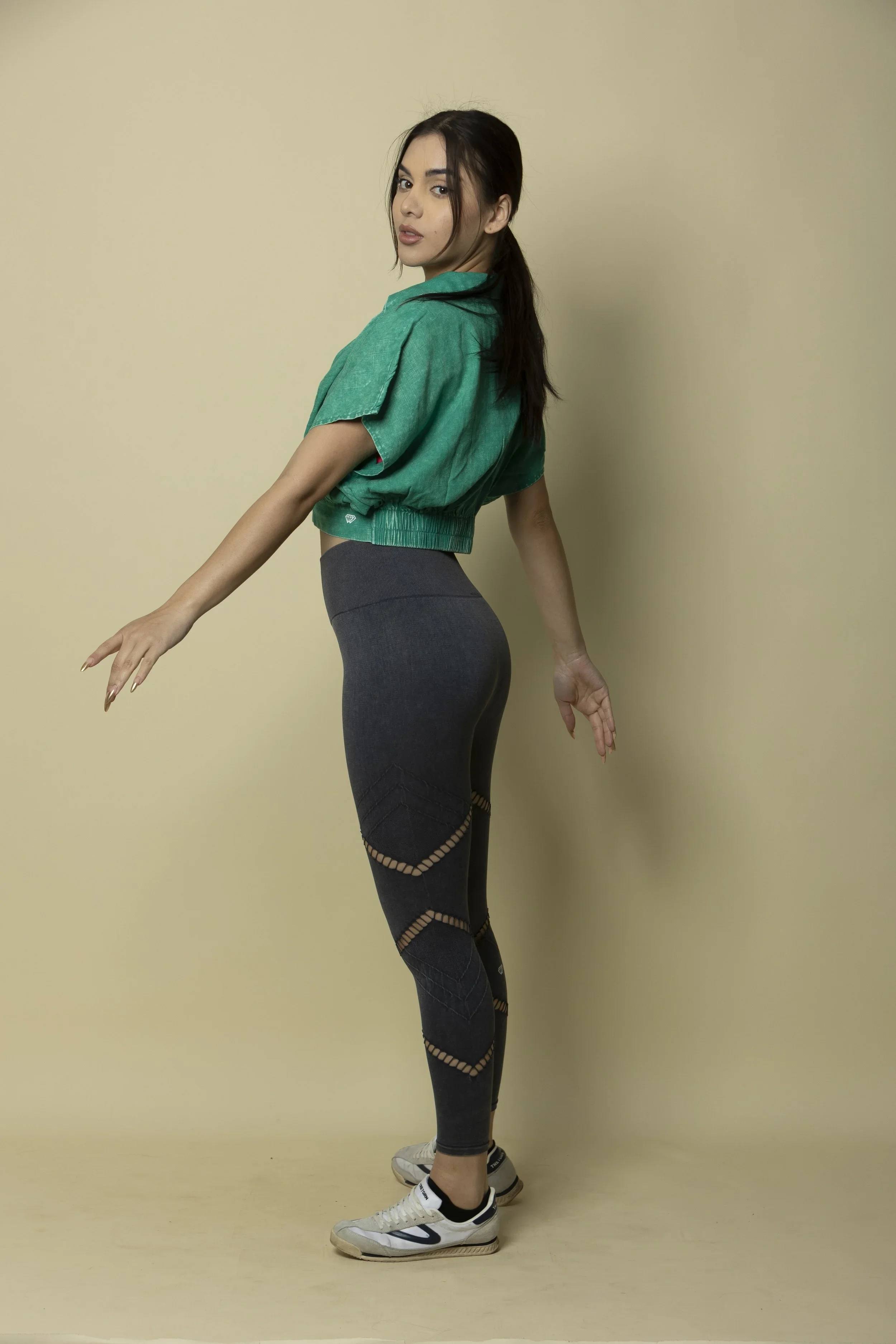 Open Front Crop Top -Green_2Fit-1336.jpg.webp