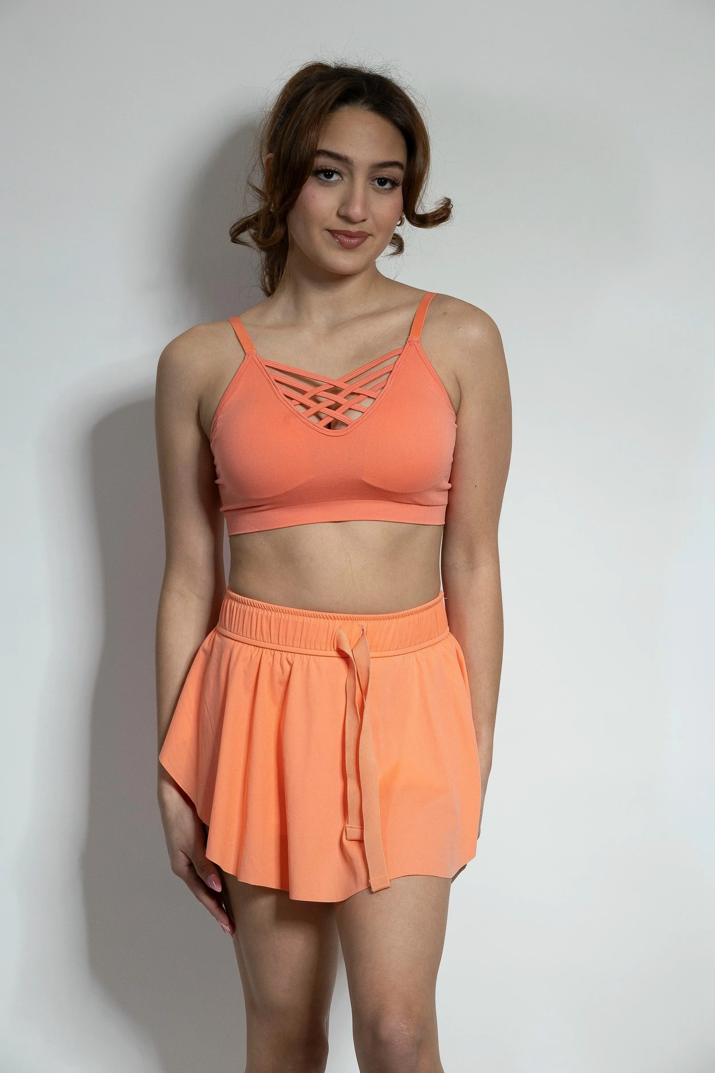 Seamless Crisscross Sports Bra with Adjustable Straps