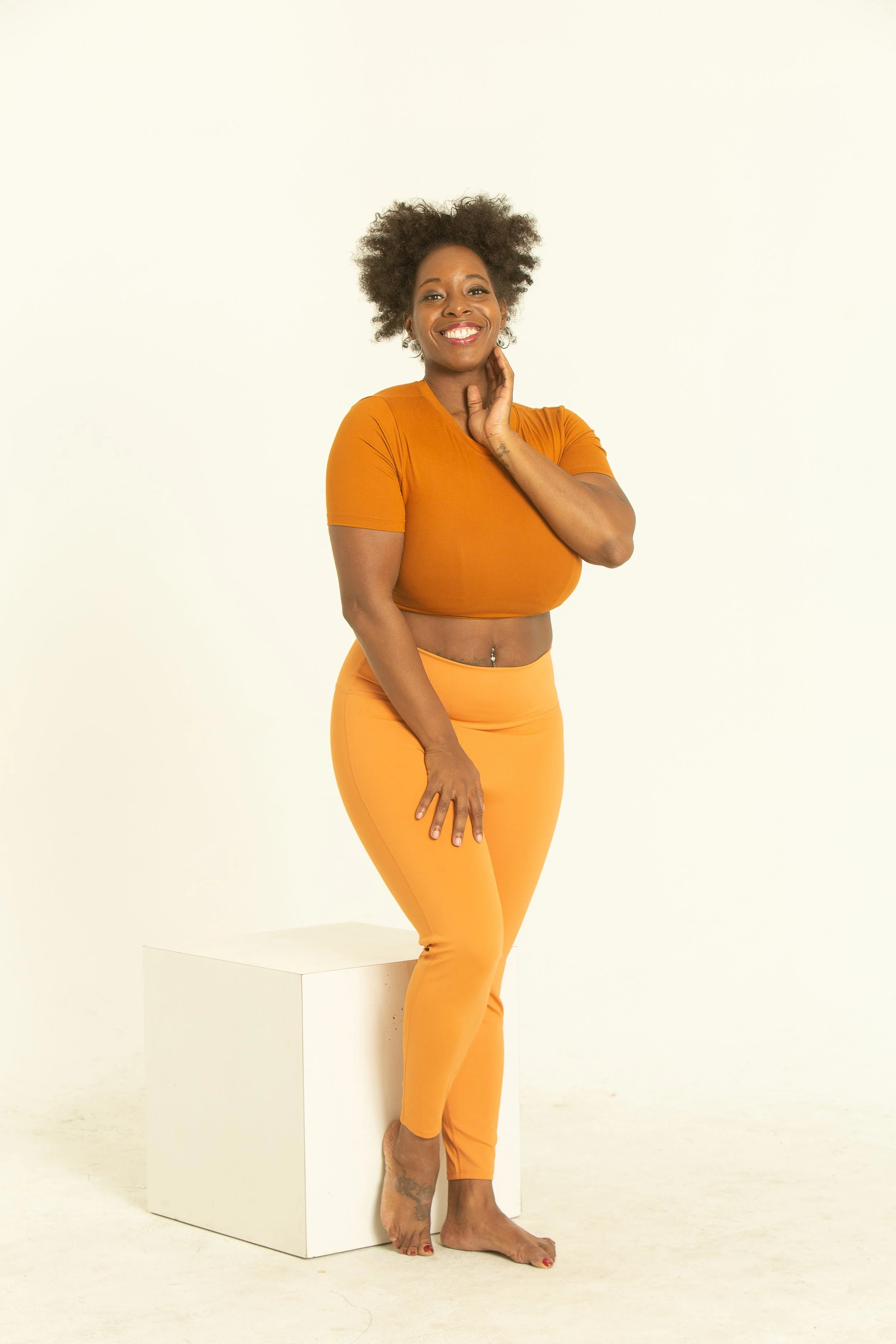 Butter Orange Leggings - Curvy_image-01.jpg