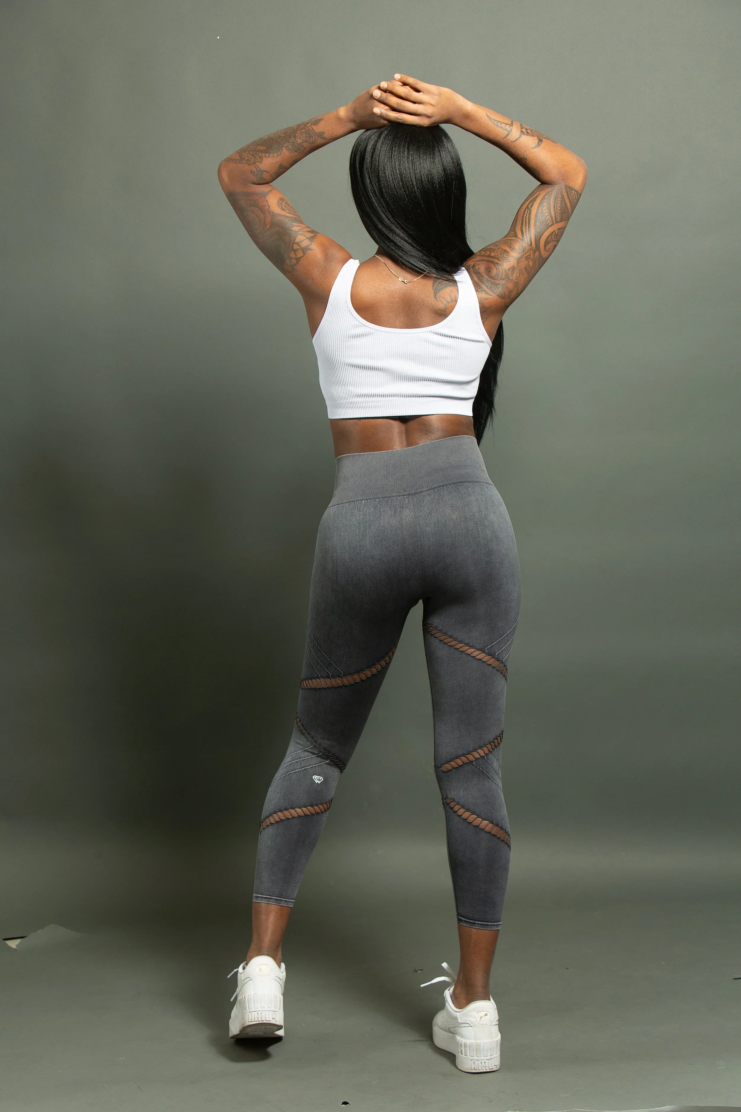 Ribbed Lace-Up Sports Bra-White_image-04.webp