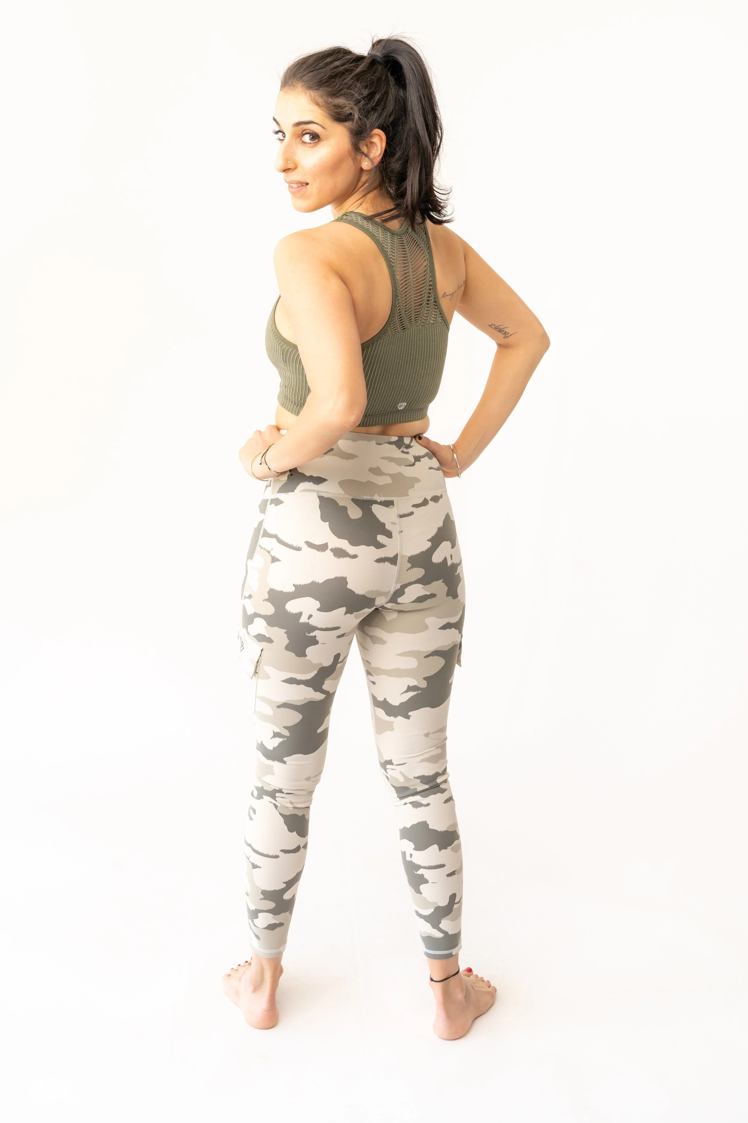 Make Waves Sports Bra - Green_image-02.jpg