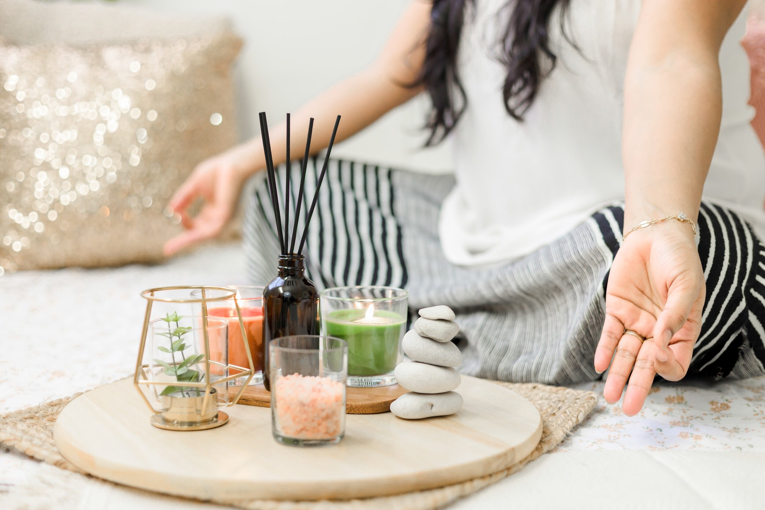 Crystals and aromatherapy for holiday stress management? Yes, please!