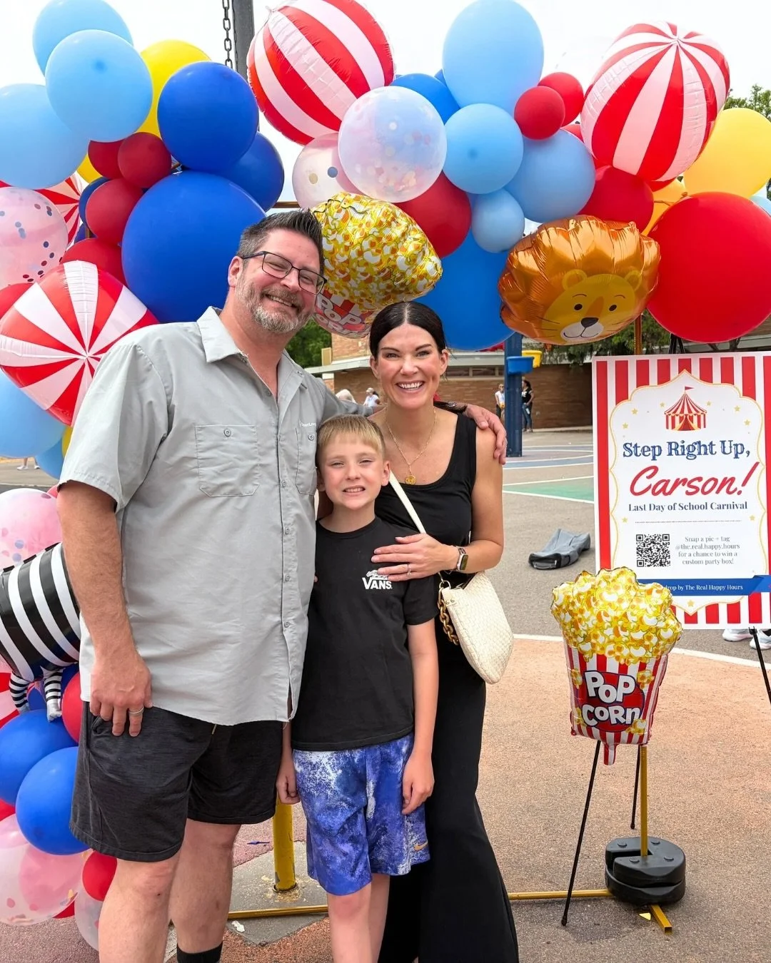 Last day of school magic. ✨

I had the sweetest reminder today while putting up a balloon arch for Alex&rsquo;s school carnival: kids don&rsquo;t need everything to be perfect to feel celebrated.

Which worked out&hellip; because my arch WAS perfect.
