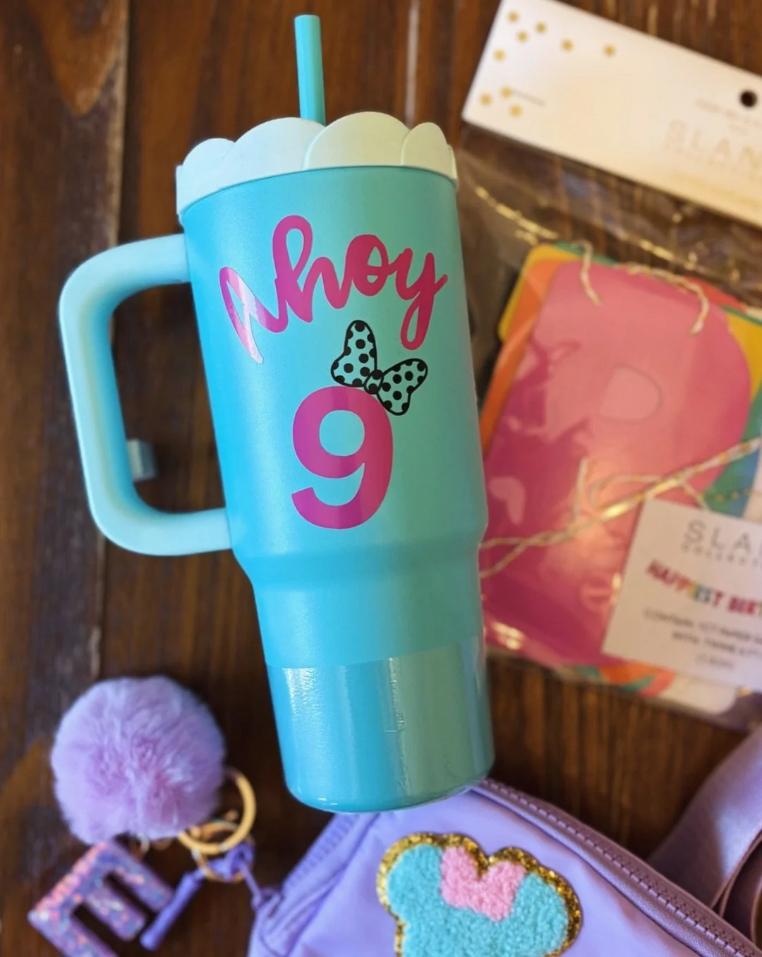 Not every birthday celebration needs a full party setup.

Sometimes it&rsquo;s a personalized cup, a cute little belt bag, a few fun surprises tucked inside, and one very excited birthday girl heading off on a Disney cruise. ✨

Eva&rsquo;s mom is one