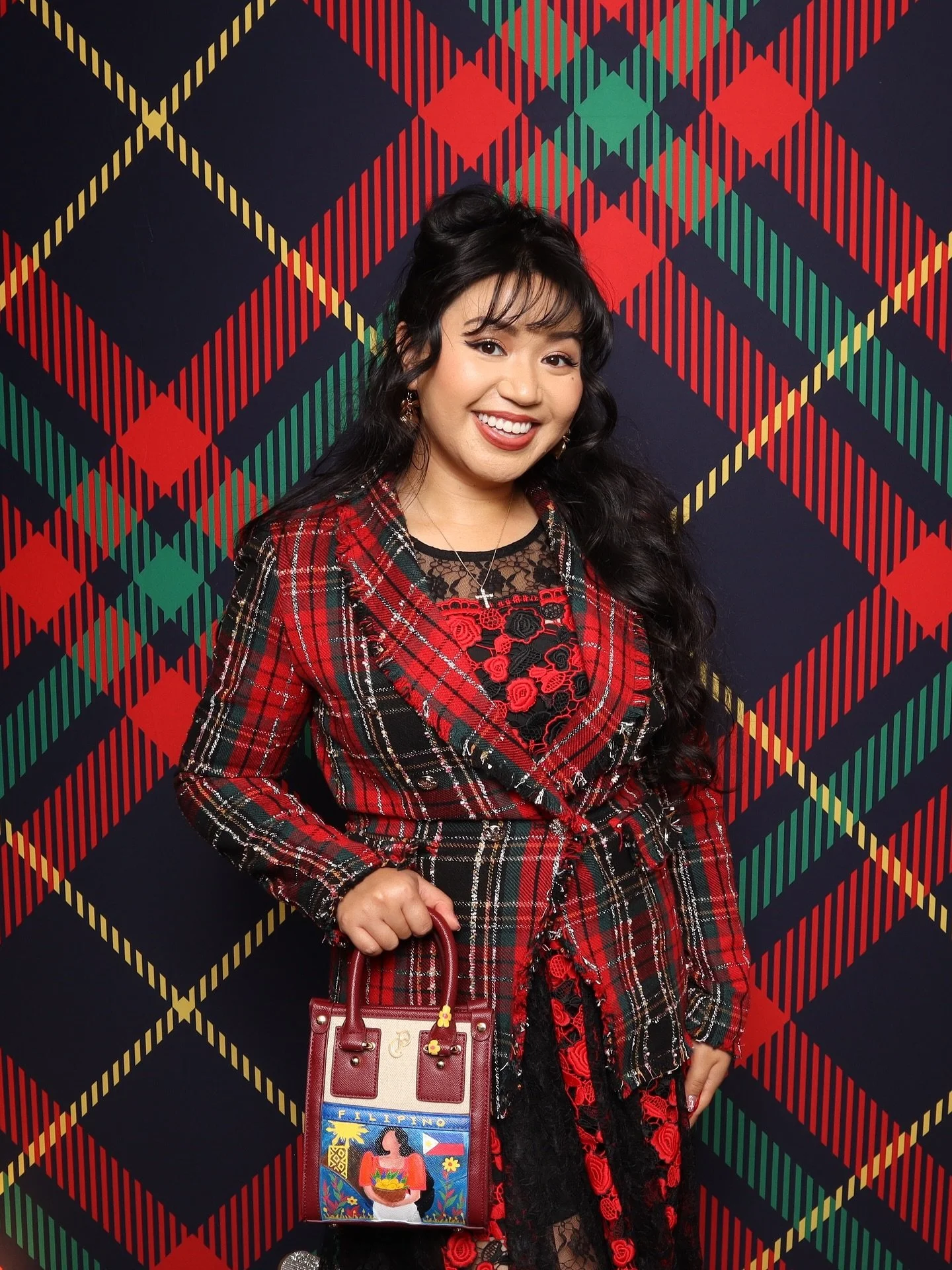 2025 HOLIDAY SPECIAL ✨🪩 The holiday season has a way of bringing people together &mdash; laughter over shared tables, gentle sparkle in the room, a moment that feels like it should last just a little longer. ❤️🎄✨

Our Winter 2025 calendar is fillin