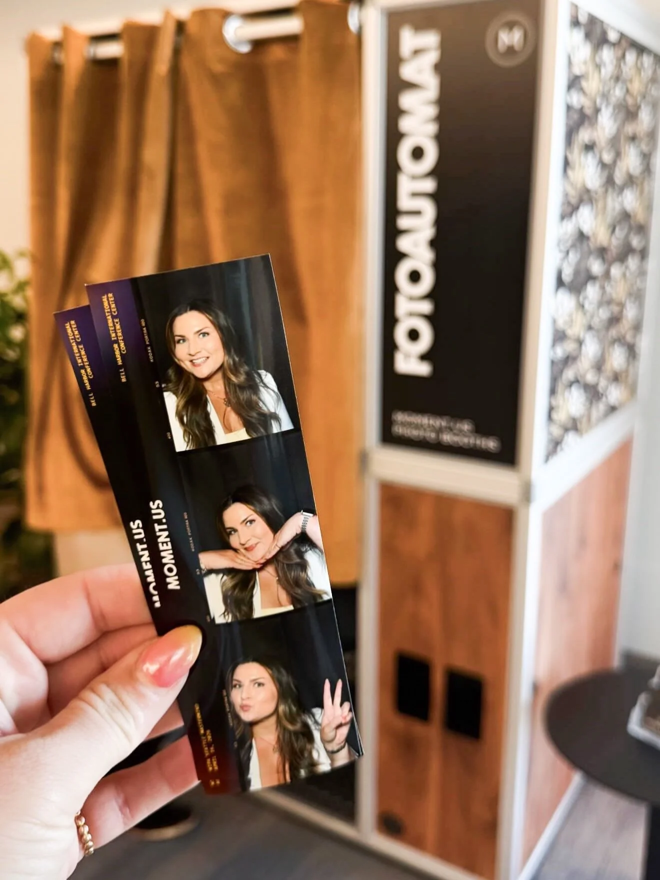 Your Booth, Your Way 👩&zwj;🎨🧑&zwj;🎨 The Automat is designed around your event from the ground up.Choose your panels, finishes, colors, and branding. Keep it minimal or go all in. Standard and full customization available. Send this to your client