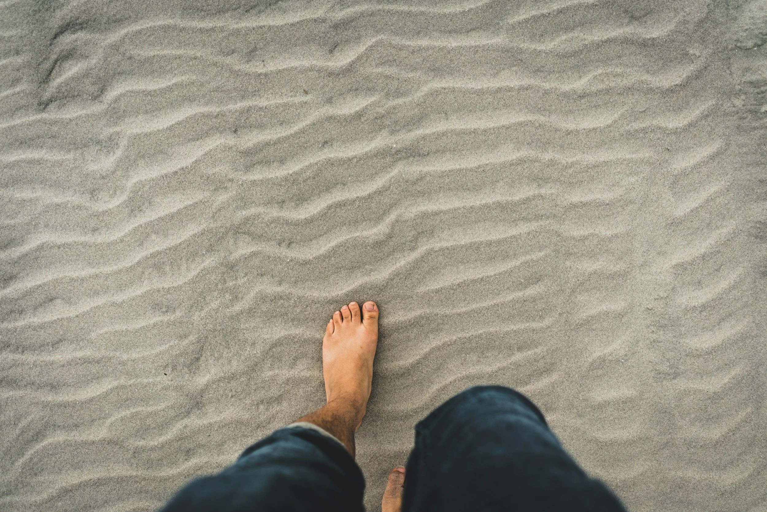 grounding in sand