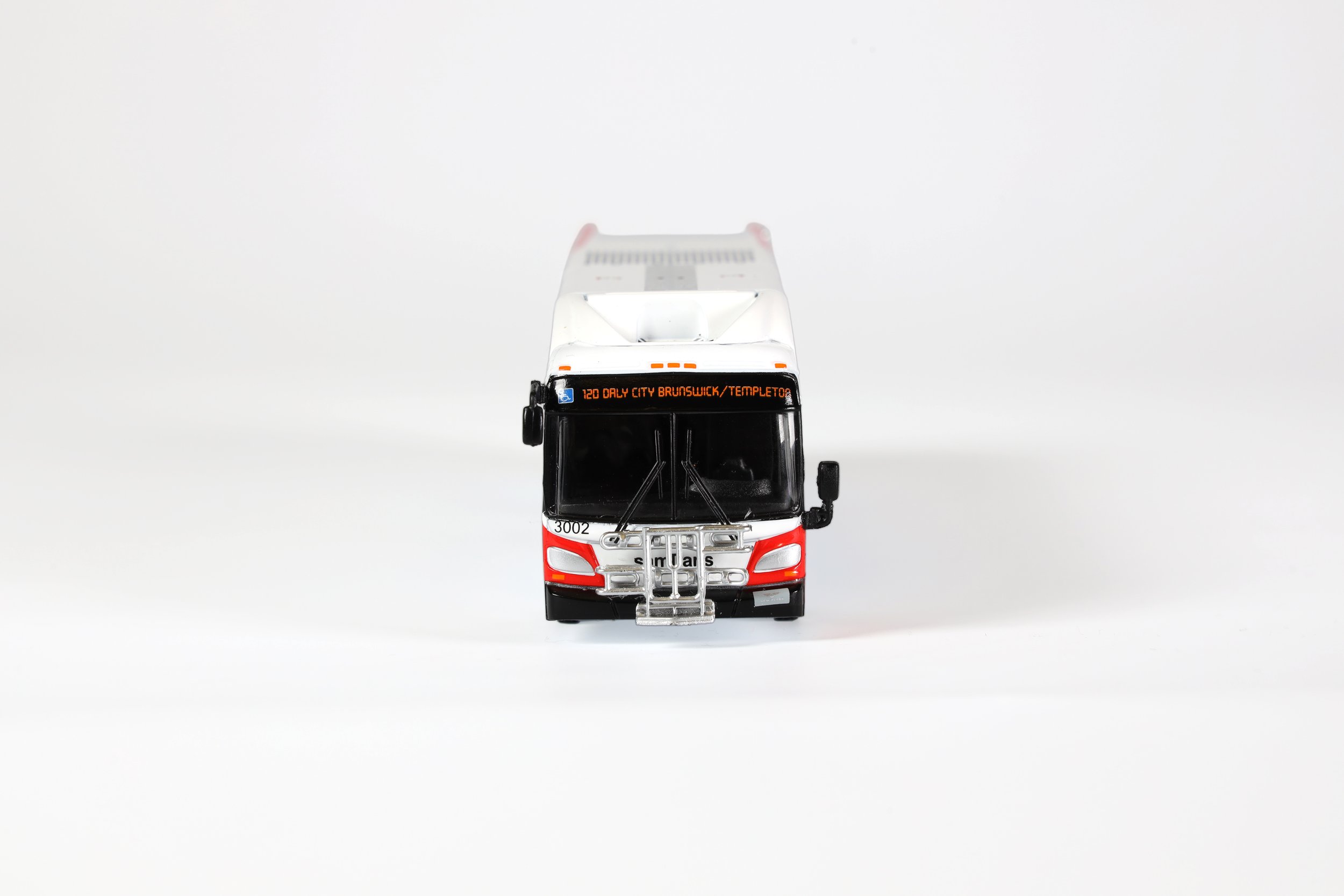 Hydrogen Fuel Die-Cast SamTrans Bus front of Bus.JPG