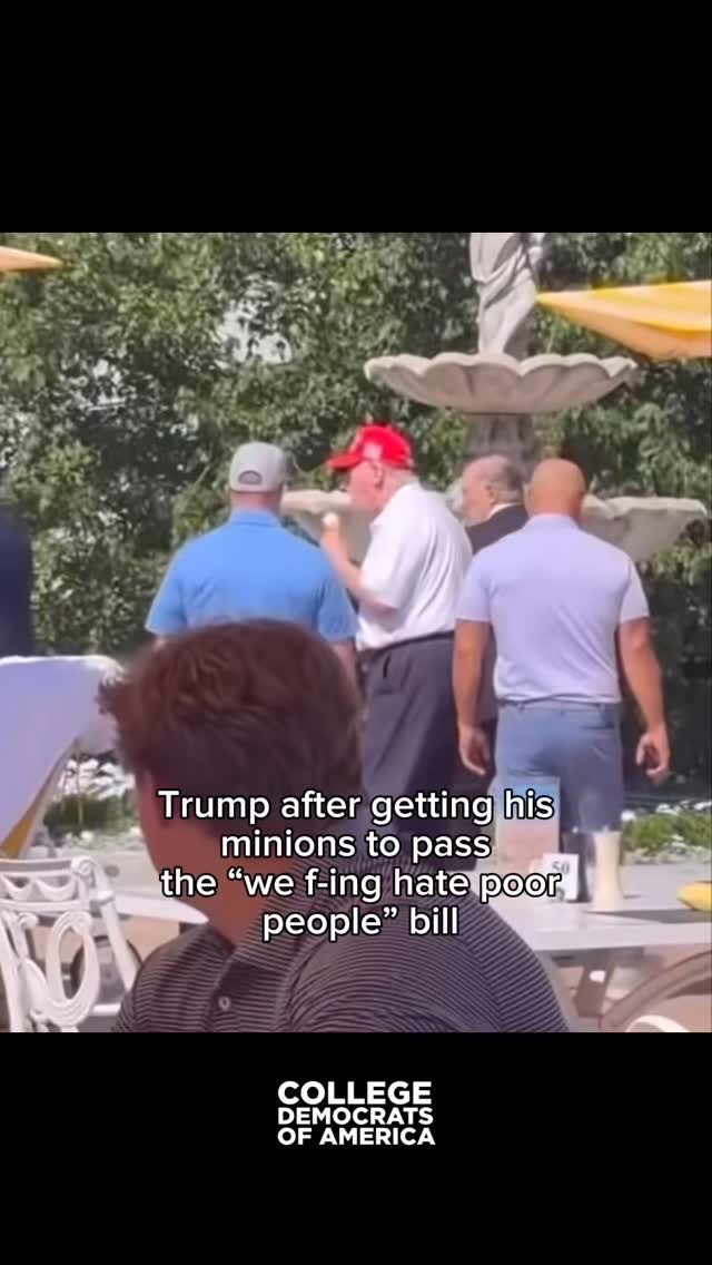His priorities are not right…🍊🏌️🙄