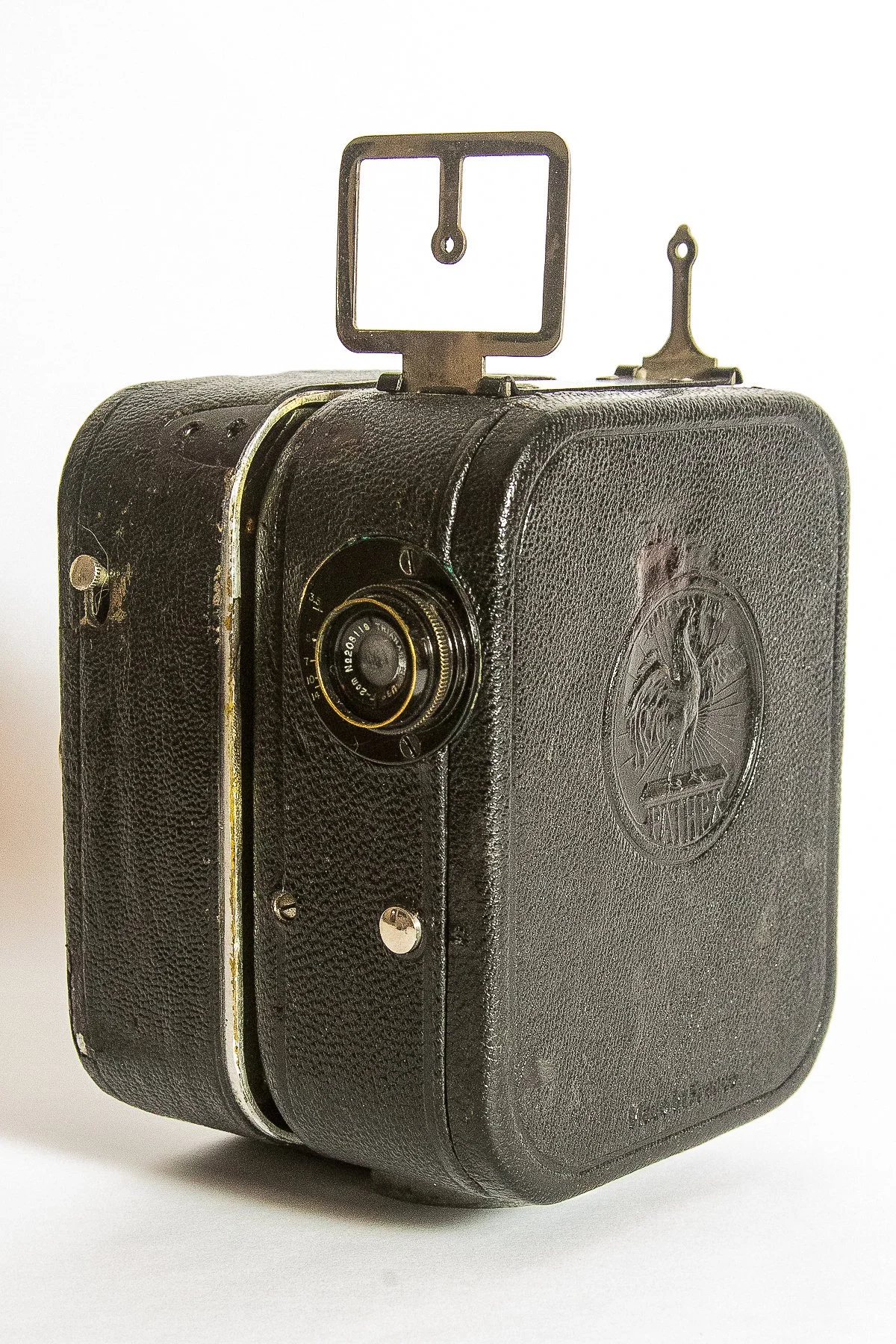 Pathe Front Right Quarter Premier.jpg