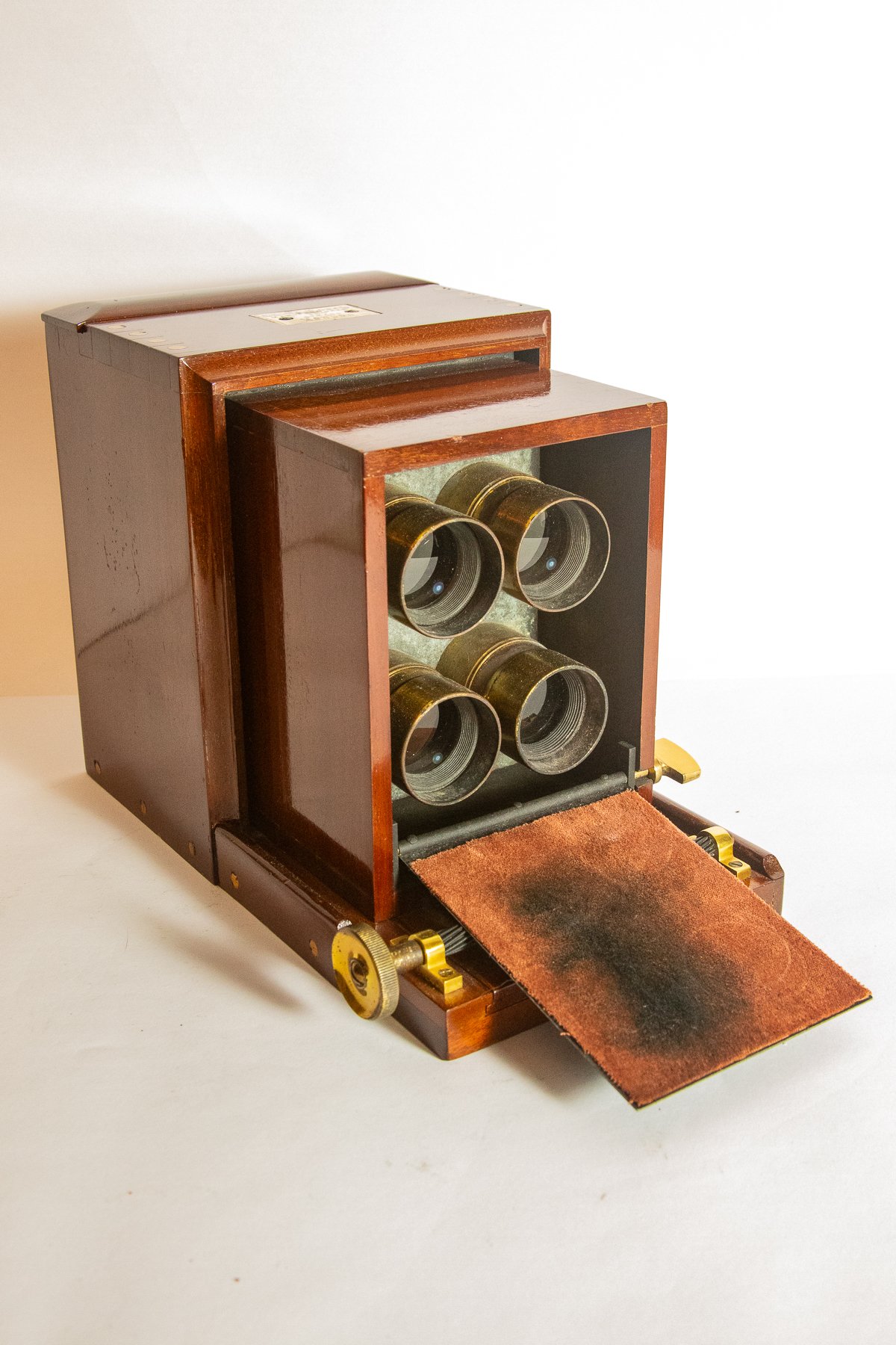 Rouch 4-Lens Left Front.jpg