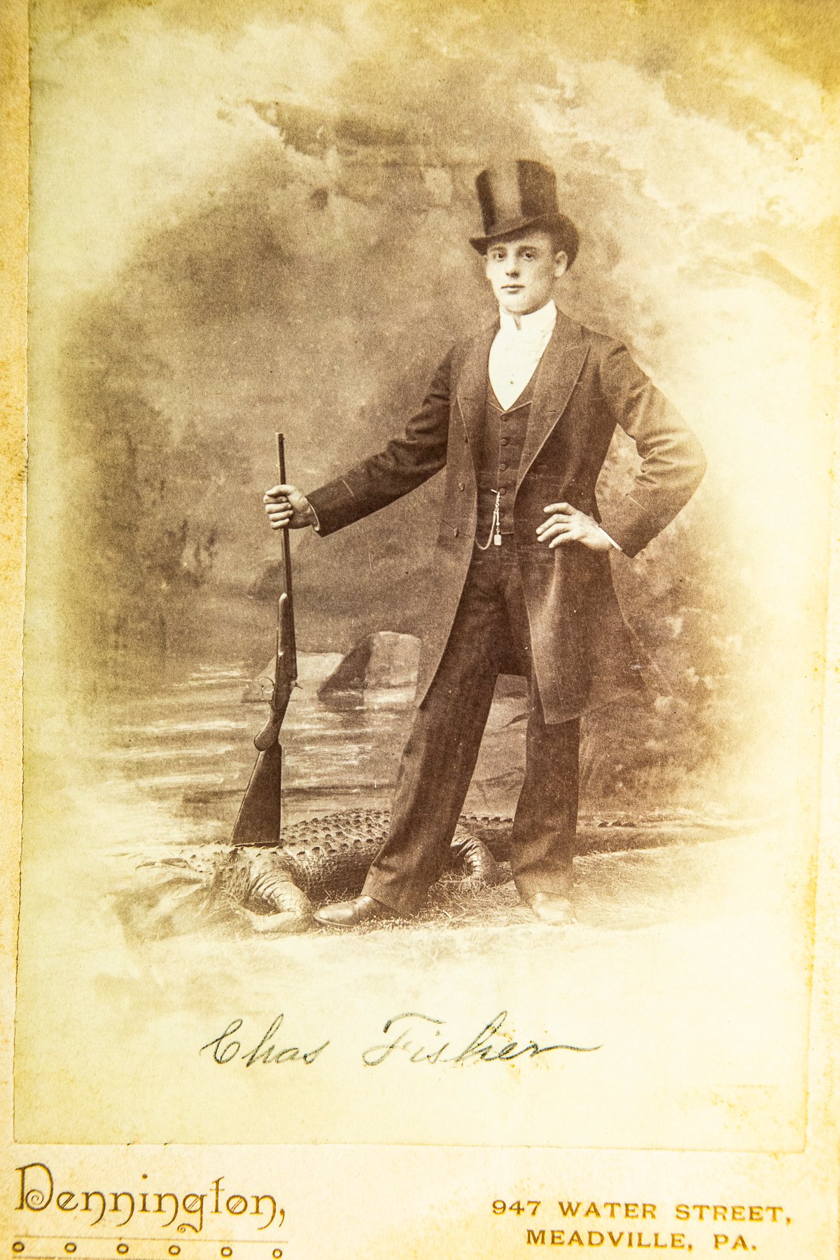 Alligator Hunter Cabinet copy 3.jpg