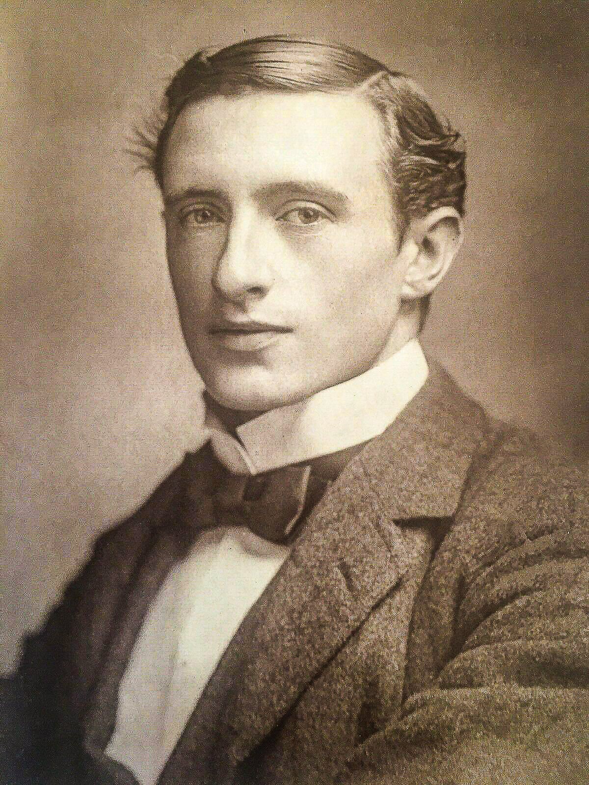 Young Gentleman Premier++.jpg