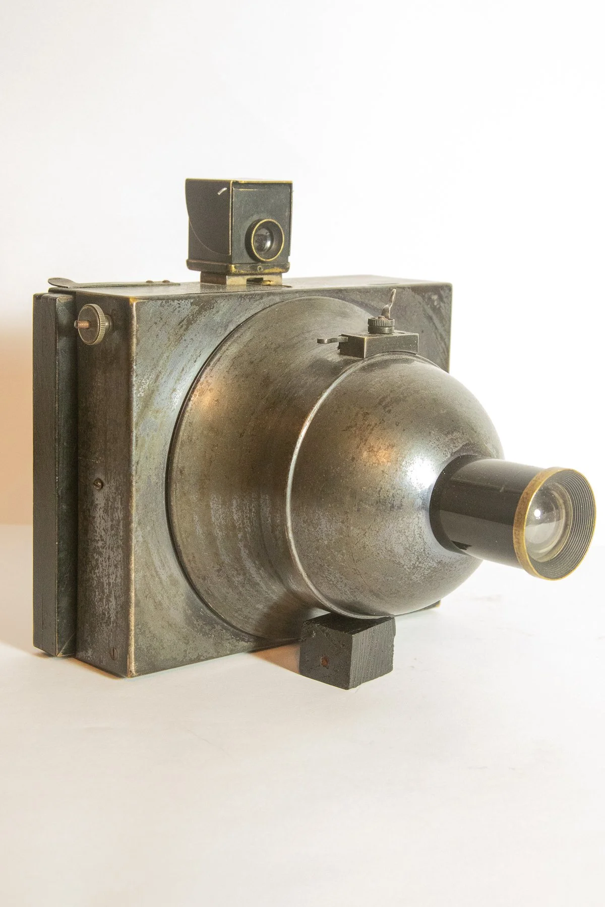 Photosphere Left Front.jpg