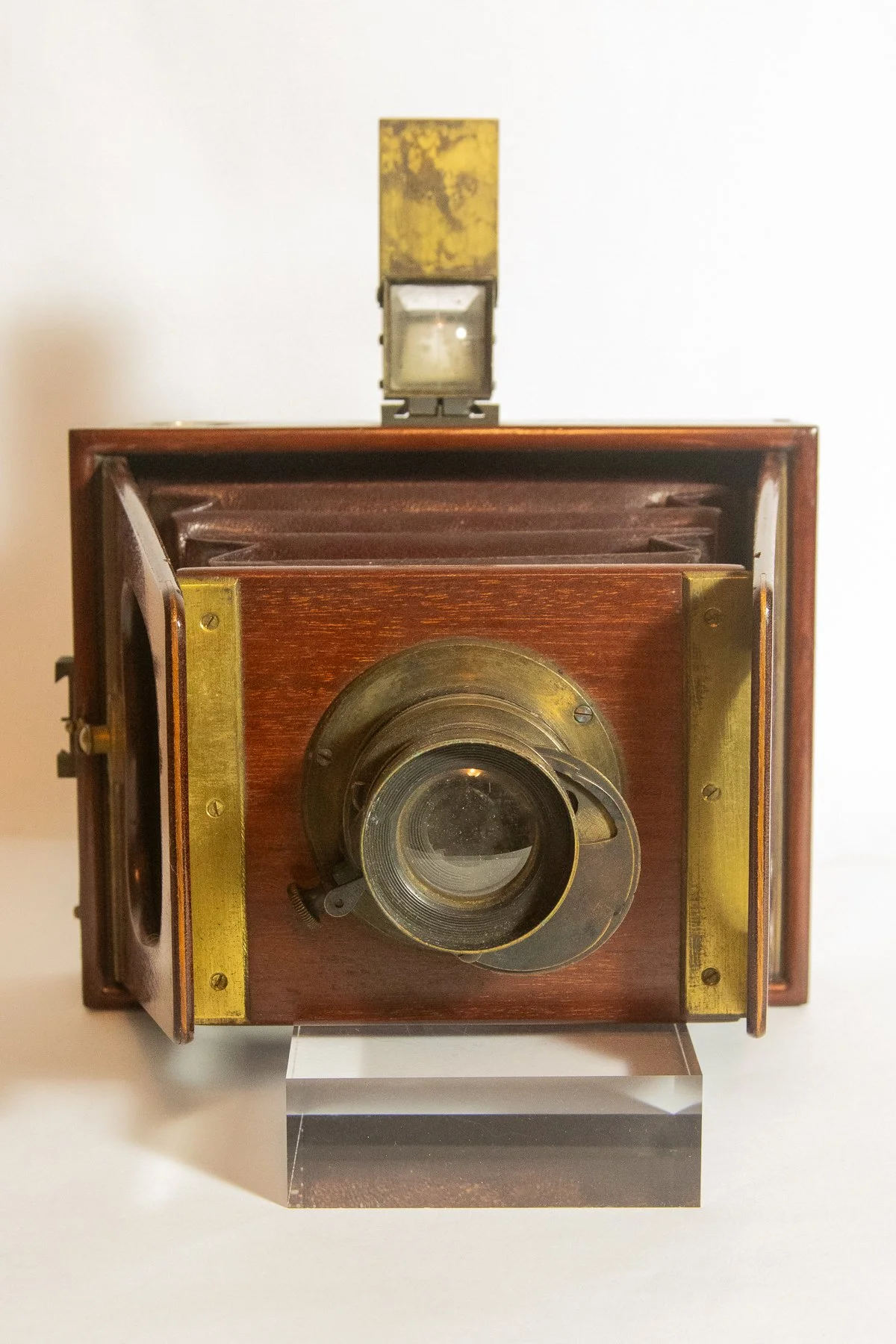 Mendel Strut Front.jpg