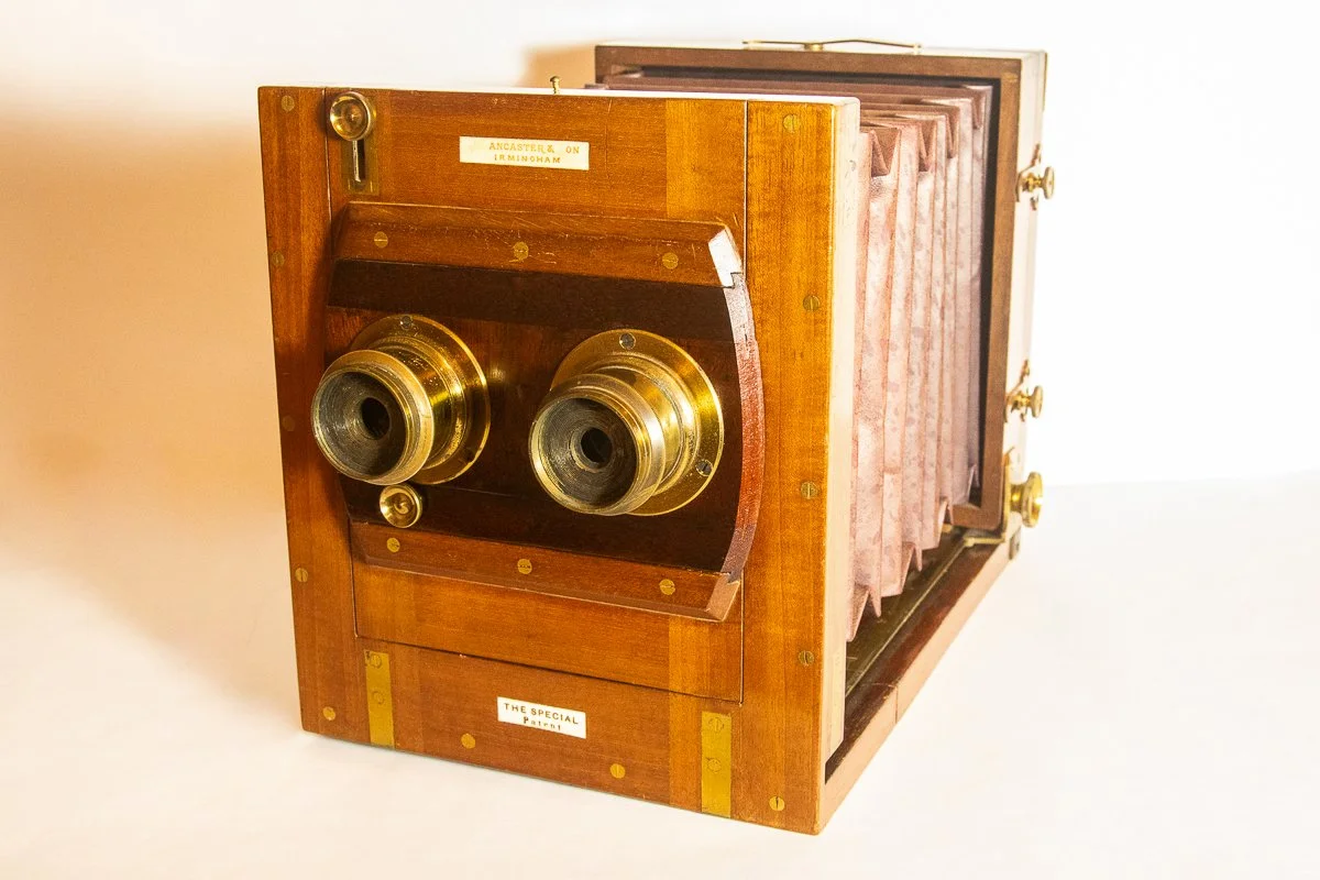 Lancaster Special Stereo Right Quarter Prime.jpg