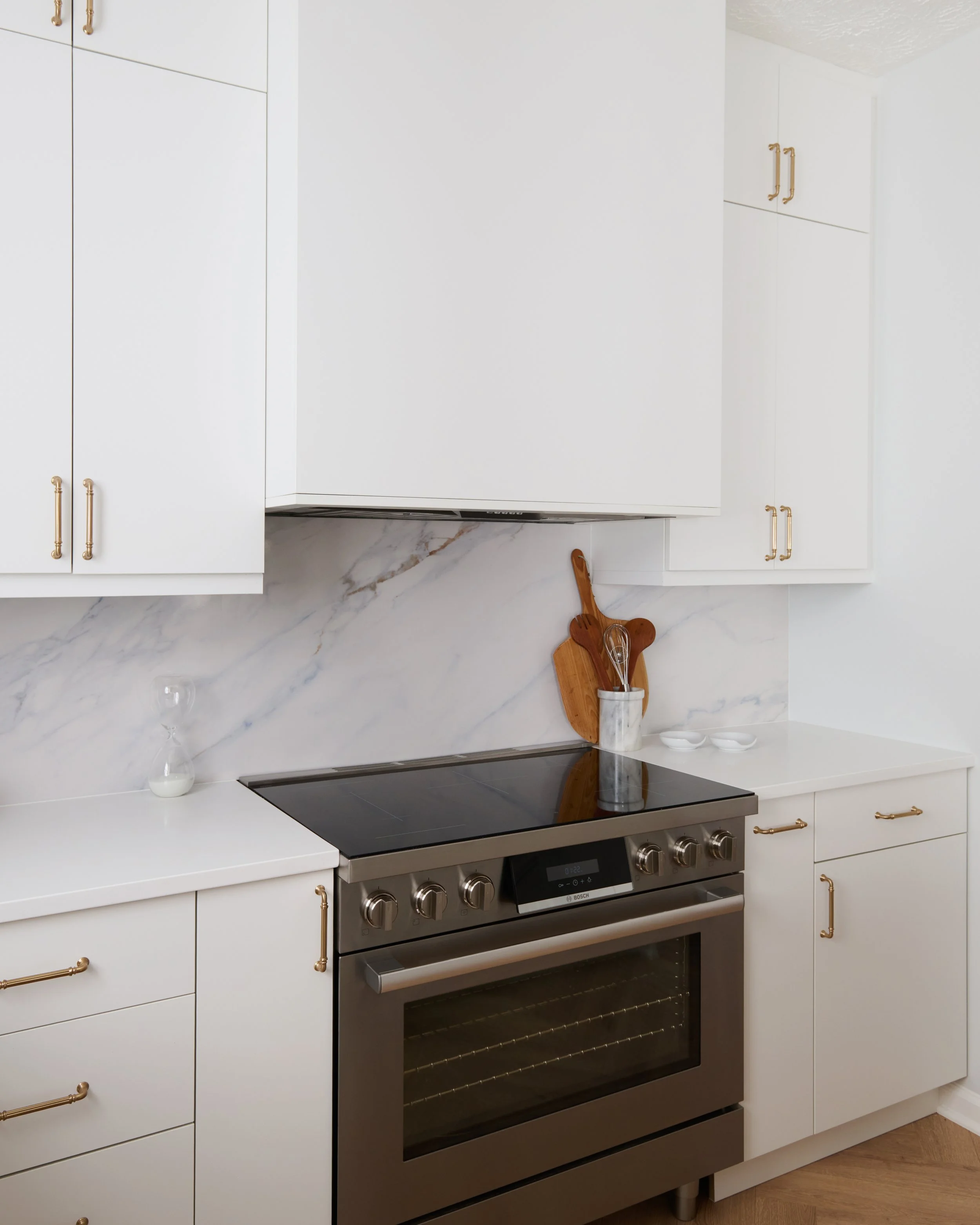05-9502CalvertManorCt0005.jpg