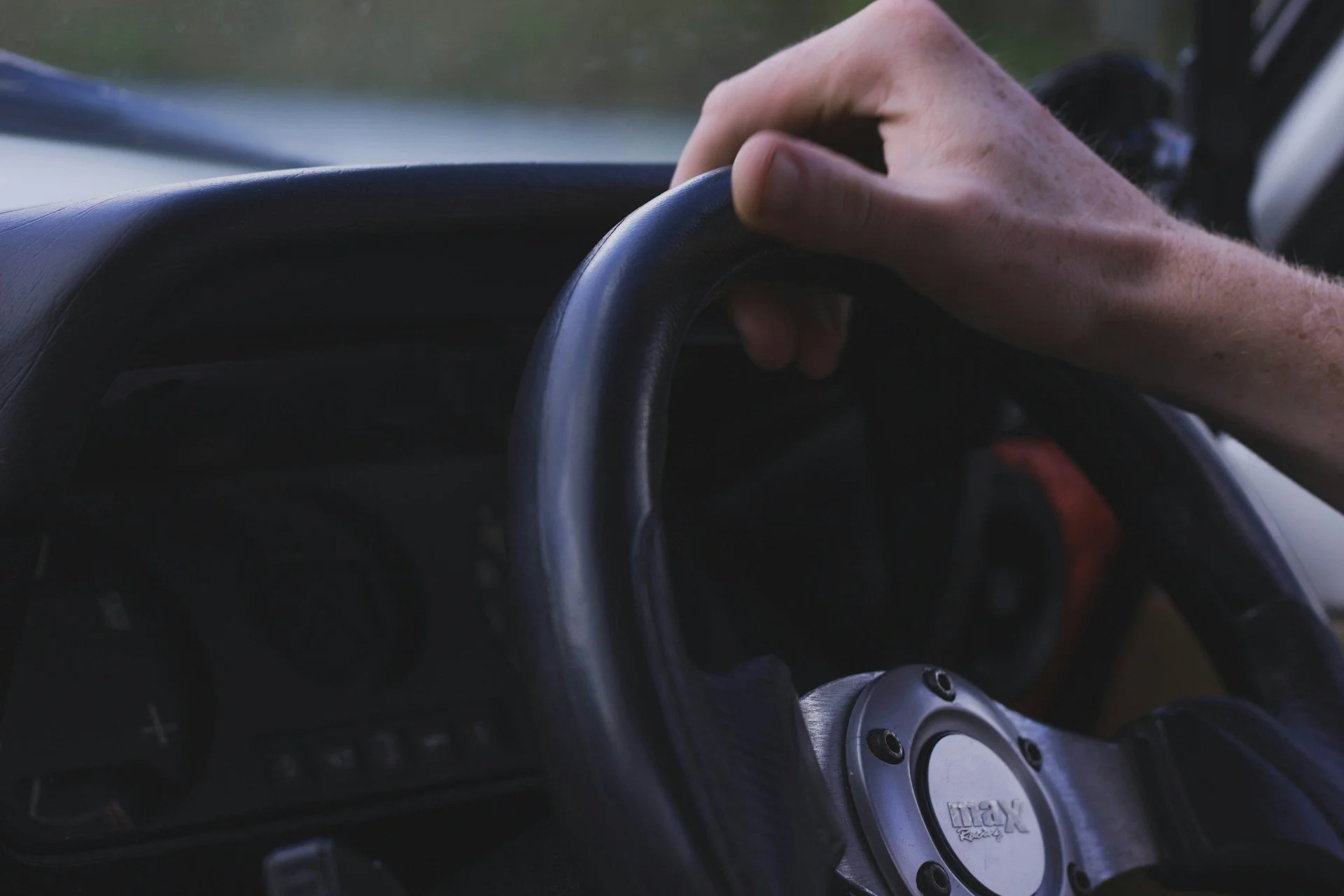      

 
     Instant Tips to Improve Driving Skills with Real-time Feedback      Driving is a part of our daily lives, and improving our skills can lead to a safer and more enjoyable experience on the road. Whether you're a seasoned driver or new be
